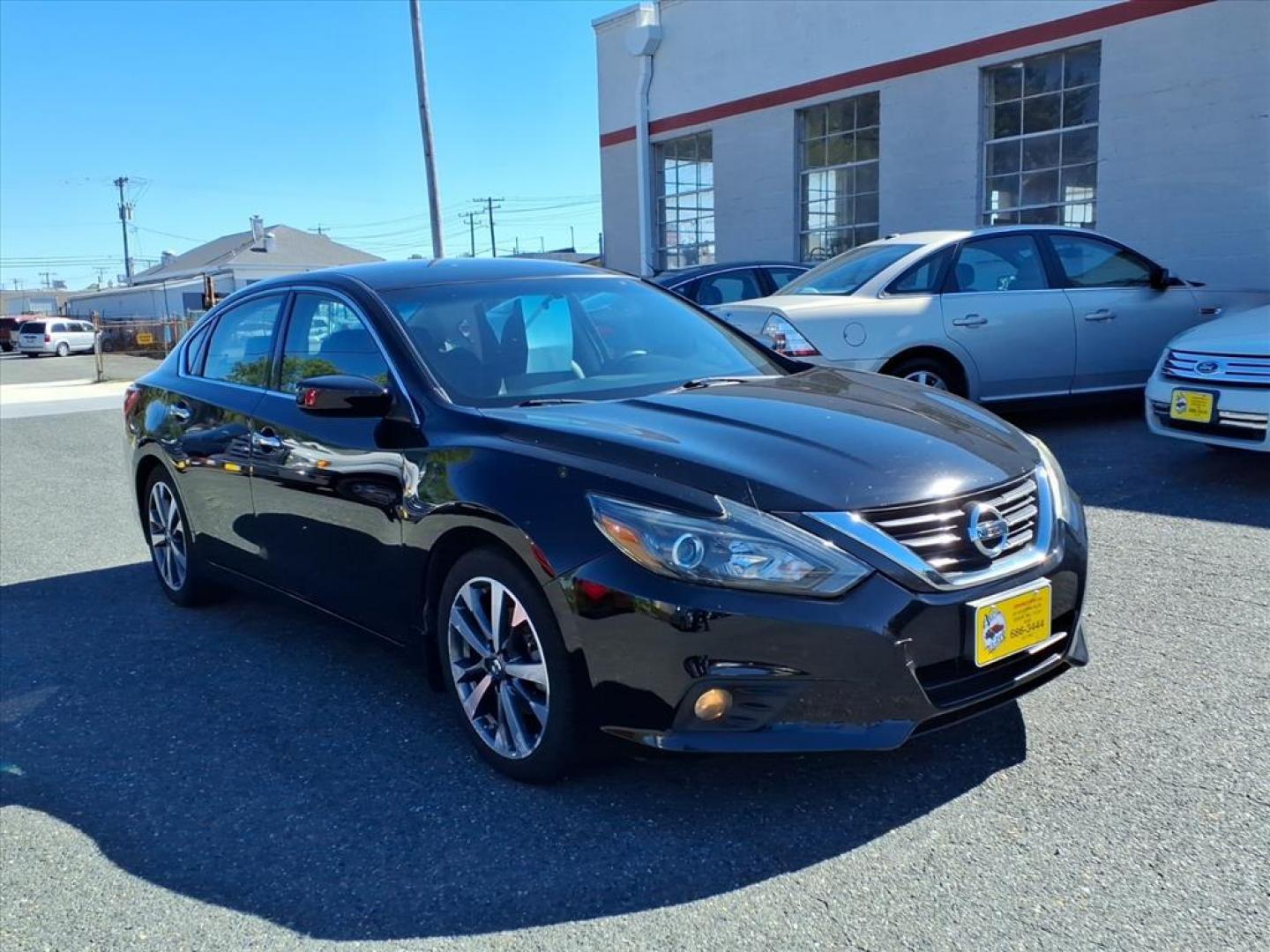2016 Super Black Nissan Altima 2.5 SR (1N4AL3AP4GC) with an 2.5L 2.5L I4 182hp 180ft. lbs. Sequential-Port F.I. engine, CVT transmission, located at 50 Eastern Blvd., Essex, MD, 21221, (410) 686-3444, 39.304367, -76.484947 - Photo#6