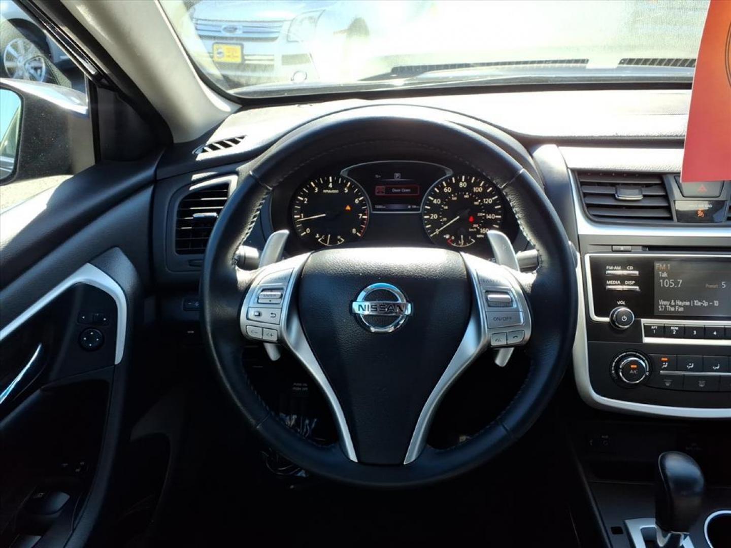 2016 Super Black Nissan Altima 2.5 SR (1N4AL3AP4GC) with an 2.5L 2.5L I4 182hp 180ft. lbs. Sequential-Port F.I. engine, CVT transmission, located at 50 Eastern Blvd., Essex, MD, 21221, (410) 686-3444, 39.304367, -76.484947 - Photo#13