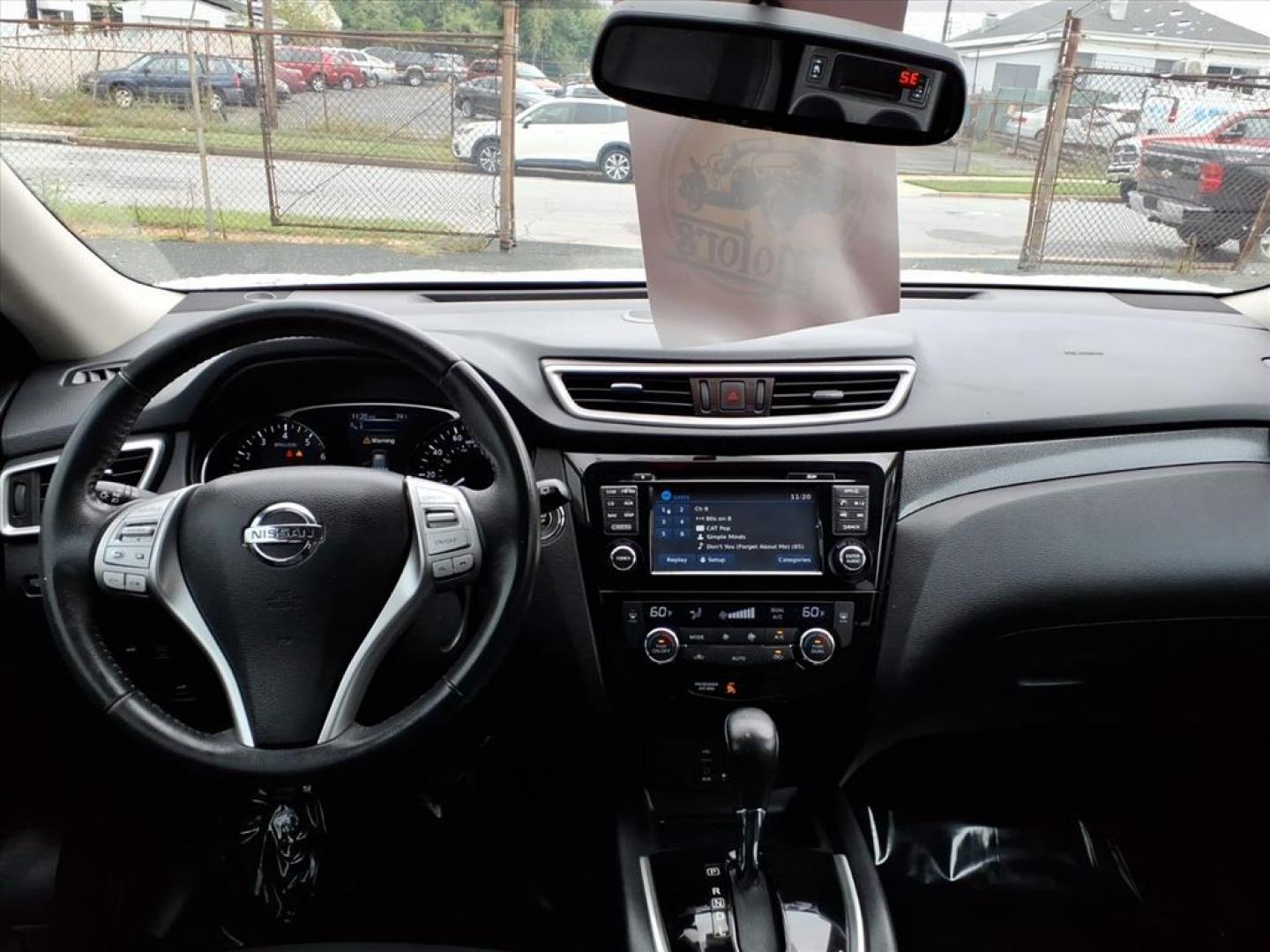 2016 Pearl White Nissan Rogue SL (5N1AT2MV7GC) with an 2.5L 2.5L I4 170hp 175ft. lbs. Sequential-Port F.I. engine, CVT transmission, located at 50 Eastern Blvd., Essex, MD, 21221, (410) 686-3444, 39.304367, -76.484947 - Photo#15