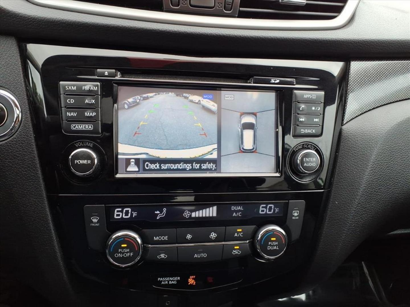 2016 Pearl White Nissan Rogue SL (5N1AT2MV7GC) with an 2.5L 2.5L I4 170hp 175ft. lbs. Sequential-Port F.I. engine, CVT transmission, located at 50 Eastern Blvd., Essex, MD, 21221, (410) 686-3444, 39.304367, -76.484947 - Photo#21