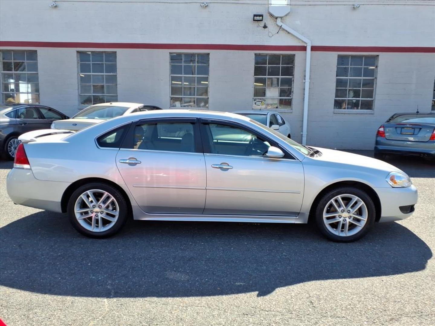 2014 Silver Ice Metallic Chevrolet Impala Limited LTZ Fleet (2G1WC5E3XE1) with an 3.6L 3.6L Flex Fuel V6 300hp 262ft. lbs. Fuel Injected engine, 6-Speed Shiftable Automatic w/Overdrive transmission, located at 50 Eastern Blvd., Essex, MD, 21221, (410) 686-3444, 39.304367, -76.484947 - Photo#5