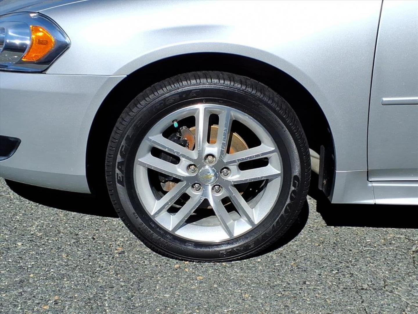 2014 Silver Ice Metallic Chevrolet Impala Limited LTZ Fleet (2G1WC5E3XE1) with an 3.6L 3.6L Flex Fuel V6 300hp 262ft. lbs. Fuel Injected engine, 6-Speed Shiftable Automatic w/Overdrive transmission, located at 50 Eastern Blvd., Essex, MD, 21221, (410) 686-3444, 39.304367, -76.484947 - Photo#8