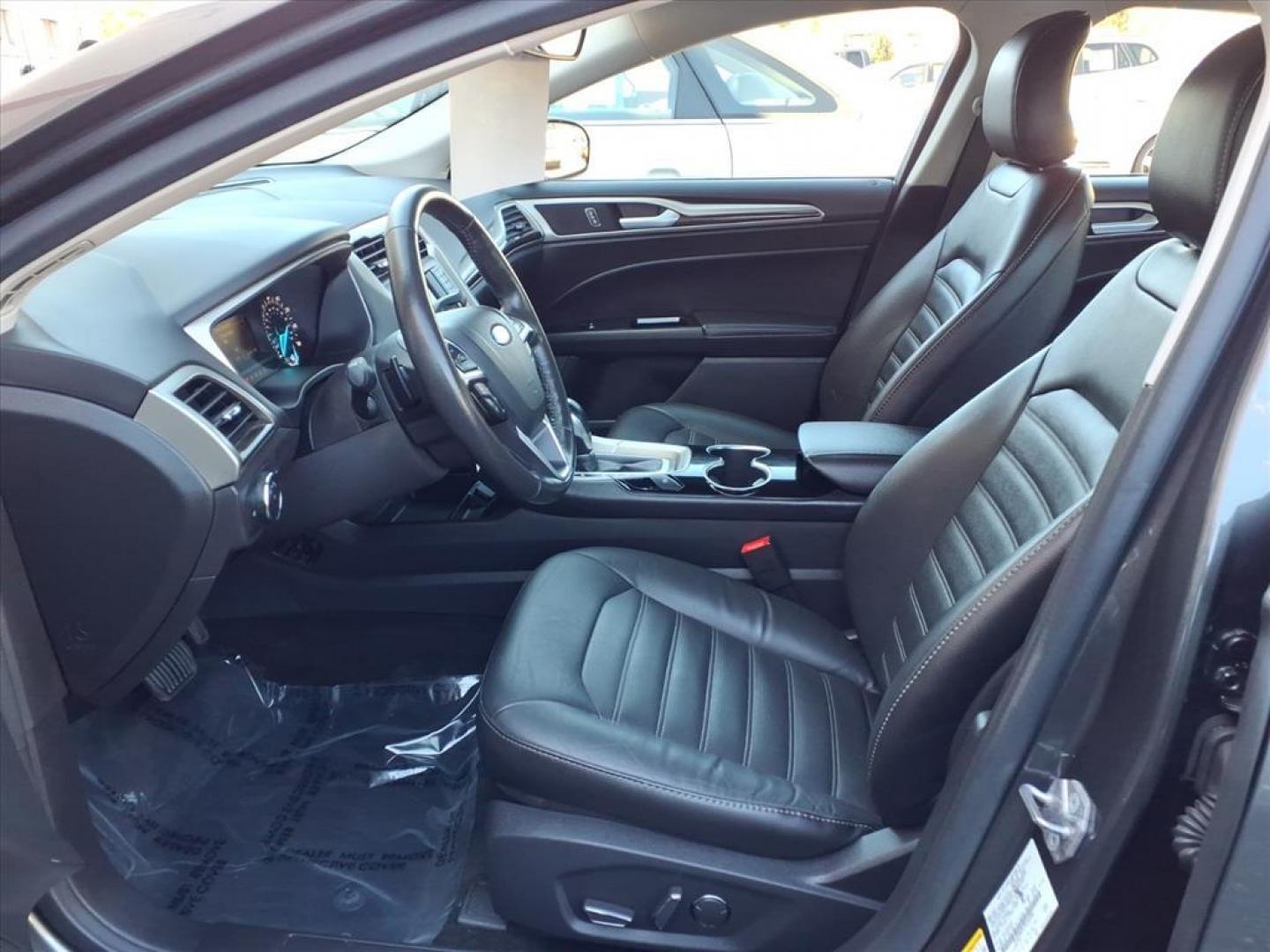 2015 Magnetic Metallic Ford Fusion SE (3FA6P0H91FR) with an 2.0L EcoBoost 2.0L Turbo I4 240hp 270ft. lbs. Turbocharged engine, 6-Speed Shiftable Automatic transmission, located at 50 Eastern Blvd., Essex, MD, 21221, (410) 686-3444, 39.304367, -76.484947 - Photo#11