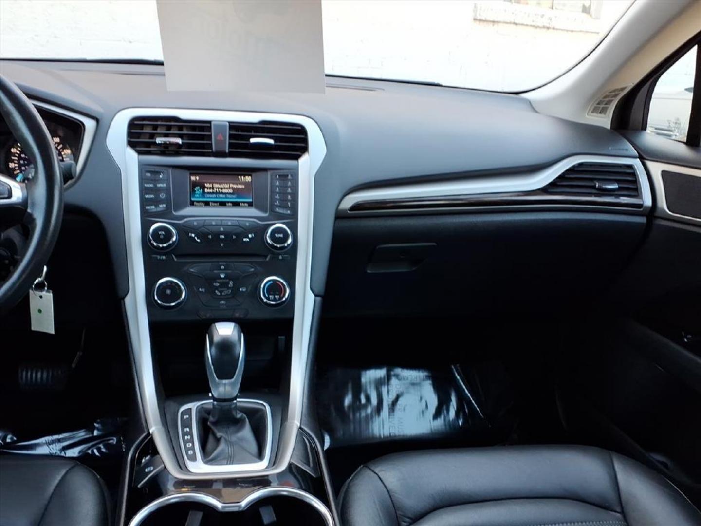 2015 Magnetic Metallic Ford Fusion SE (3FA6P0H91FR) with an 2.0L EcoBoost 2.0L Turbo I4 240hp 270ft. lbs. Turbocharged engine, 6-Speed Shiftable Automatic transmission, located at 50 Eastern Blvd., Essex, MD, 21221, (410) 686-3444, 39.304367, -76.484947 - Photo#15