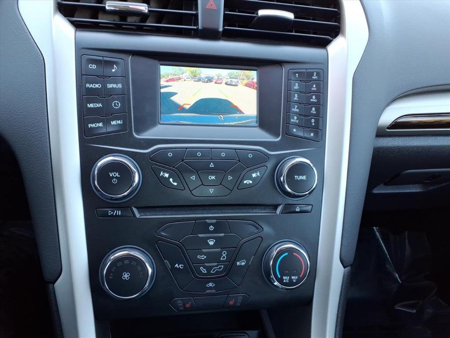 2015 Magnetic Metallic Ford Fusion SE (3FA6P0H91FR) with an 2.0L EcoBoost 2.0L Turbo I4 240hp 270ft. lbs. Turbocharged engine, 6-Speed Shiftable Automatic transmission, located at 50 Eastern Blvd., Essex, MD, 21221, (410) 686-3444, 39.304367, -76.484947 - Photo#17