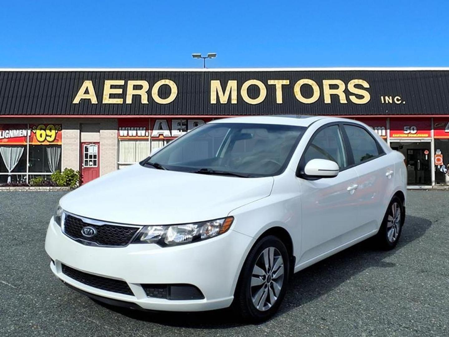 2013 Snow White Pearl Kia Forte EX (KNAFU4A29D5) with an 2.0L 2.0L I4 156hp 144ft. lbs. Sequential-Port F.I. engine, 6-Speed Shiftable Automatic transmission, located at 50 Eastern Blvd., Essex, MD, 21221, (410) 686-3444, 39.304367, -76.484947 - Photo#0