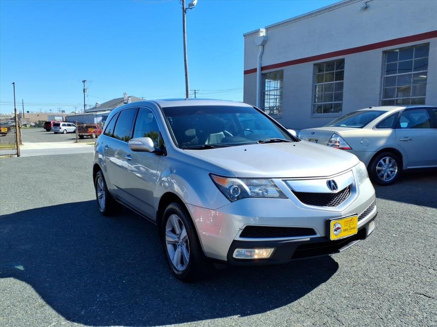 2013 Palladium Metallic Acura MDX SH-AWD w/Tech (2HNYD2H37DH) with an 3.7L 3.7L V6 300hp 270ft. lbs. Sequential-Port F.I. engine, 6-Speed Shiftable Automatic transmission, located at 50 Eastern Blvd., Essex, MD, 21221, (410) 686-3444, 39.304367, -76.484947 - Photo#7