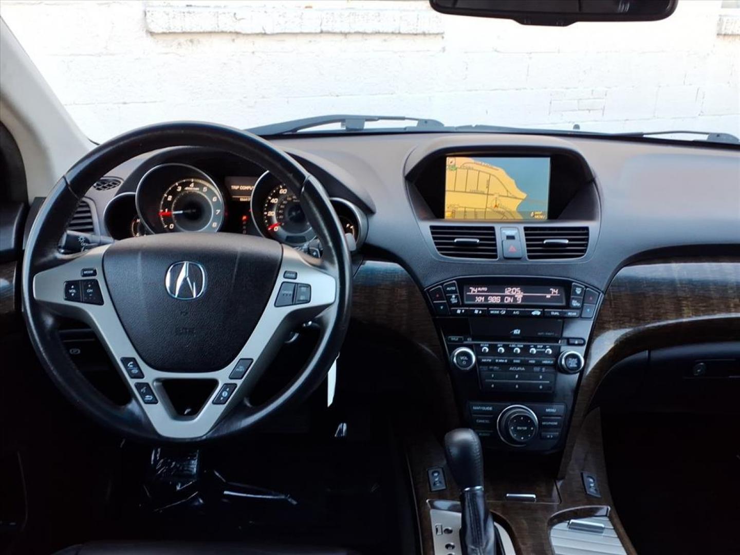 2013 Palladium Metallic Acura MDX SH-AWD w/Tech (2HNYD2H37DH) with an 3.7L 3.7L V6 300hp 270ft. lbs. Sequential-Port F.I. engine, 6-Speed Shiftable Automatic transmission, located at 50 Eastern Blvd., Essex, MD, 21221, (410) 686-3444, 39.304367, -76.484947 - Photo#15