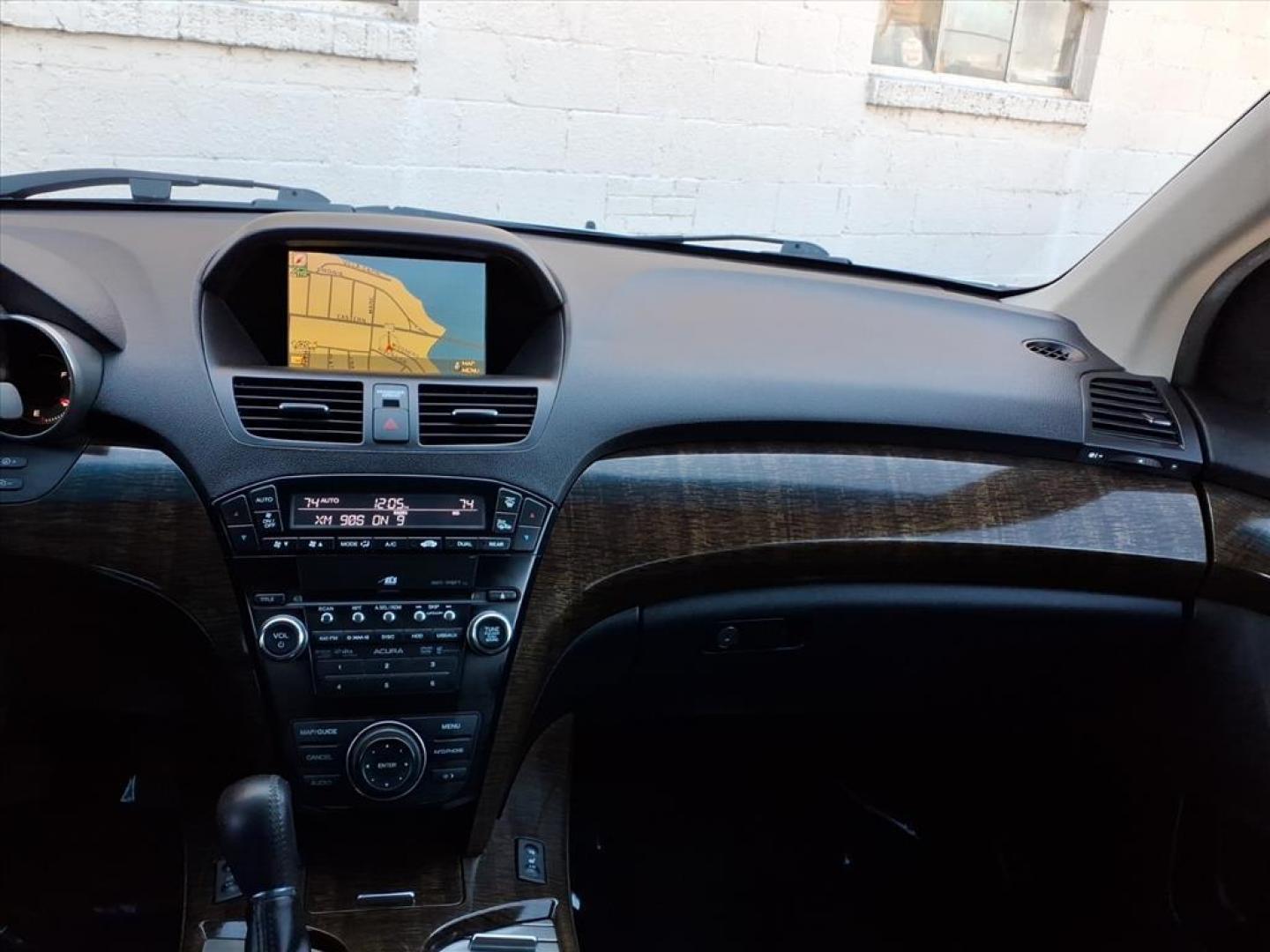 2013 Palladium Metallic Acura MDX SH-AWD w/Tech (2HNYD2H37DH) with an 3.7L 3.7L V6 300hp 270ft. lbs. Sequential-Port F.I. engine, 6-Speed Shiftable Automatic transmission, located at 50 Eastern Blvd., Essex, MD, 21221, (410) 686-3444, 39.304367, -76.484947 - Photo#16