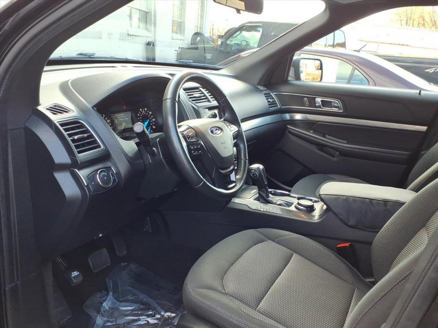 2018 Shadow Black Ford Explorer XLT (1FM5K8DH9JG) with an 2.3L 4 Cylinder Turbocharged engine, Automatic transmission, located at 50 Eastern Blvd., Essex, MD, 21221, (410) 686-3444, 39.304367, -76.484947 - Photo#11