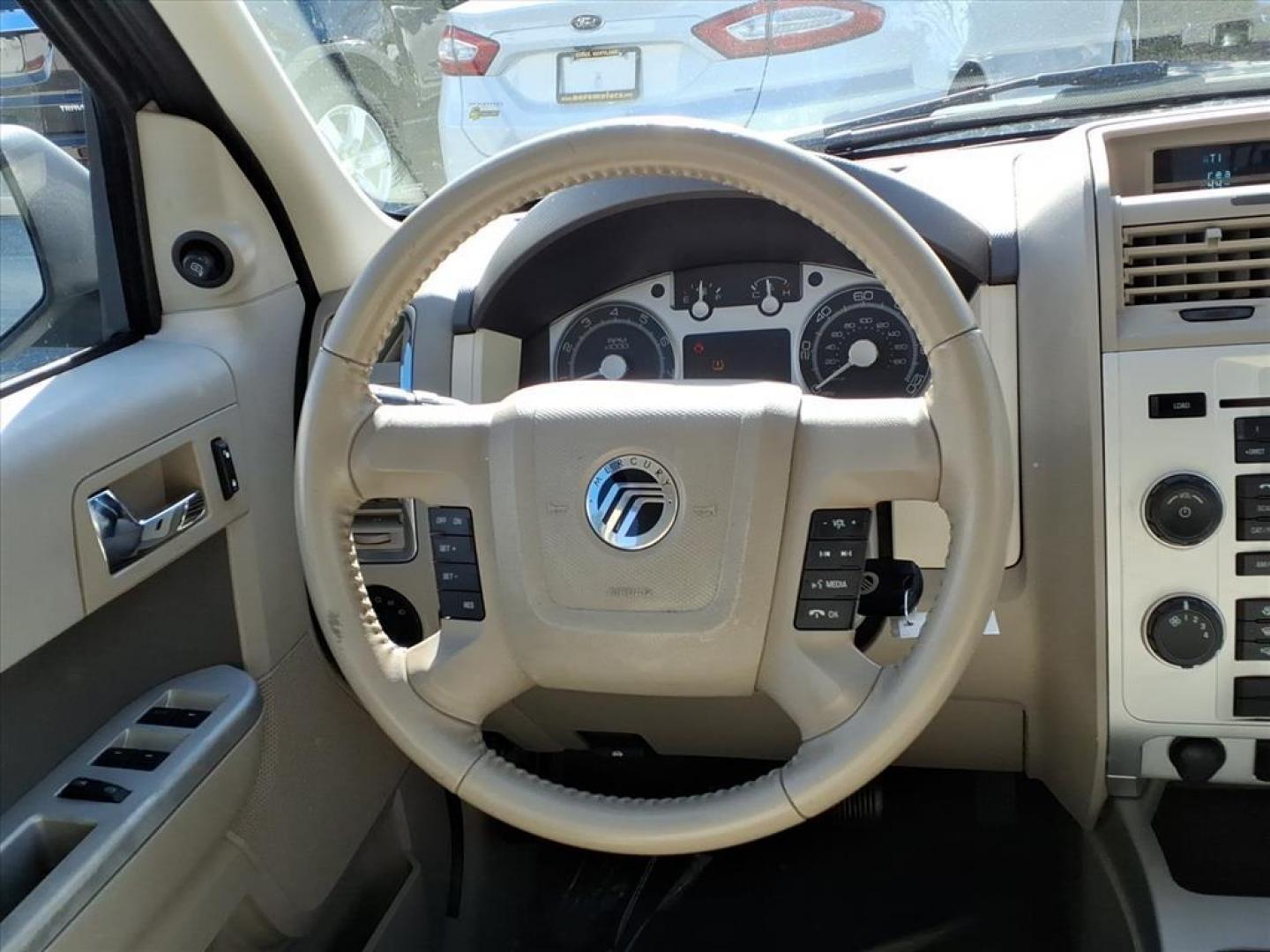 2009 Sterling Gray Clearcoat Metallic Mercury Mariner I4 (4M2CU81749K) with an 2.5L Duratec 2.5L I4 171hp 171ft. lbs. Sequential-Port F.I. engine, 6-Speed Automatic transmission, located at 50 Eastern Blvd., Essex, MD, 21221, (410) 686-3444, 39.304367, -76.484947 - Photo#14