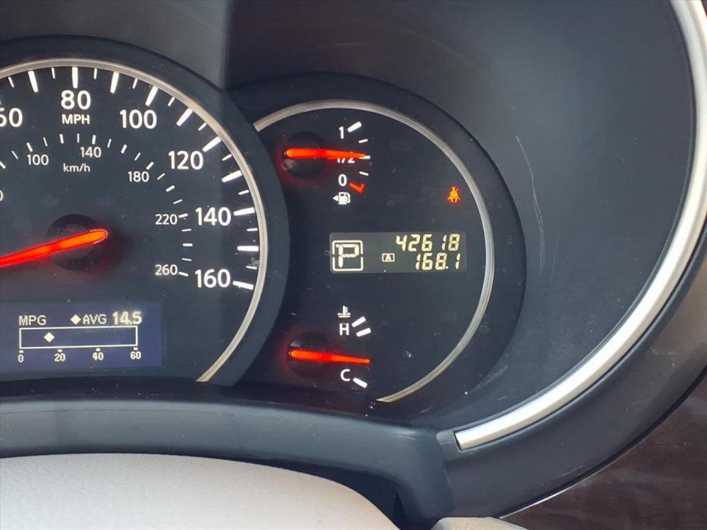 2014 Brilliant Silver Nissan Quest 3.5 SV (JN8AE2KP3E9) with an 3.5L 3.5L V6 260hp 240ft. lbs. Fuel Injected engine, CVT transmission, located at 50 Eastern Blvd., Essex, MD, 21221, (410) 686-3444, 39.304367, -76.484947 - Photo#23