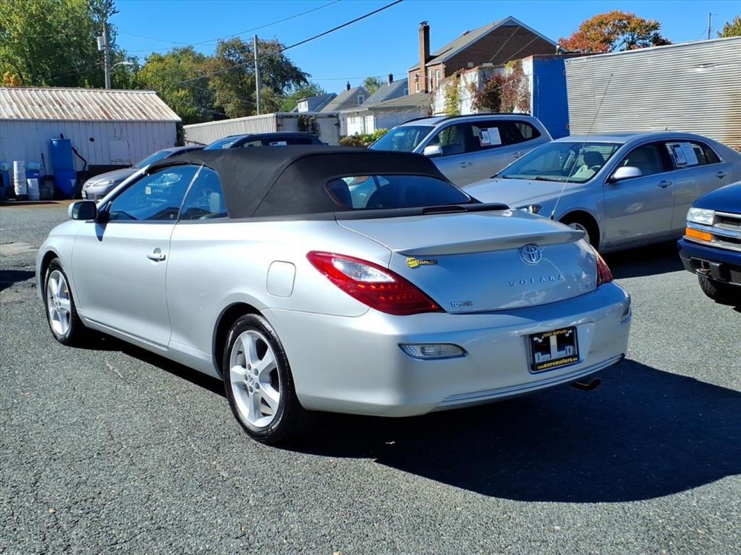 2007 Titanium Metallic Toyota Camry Solara SLE V6 (4T1FA38P37U) with an 3.3L 6 Cylinder Fuel Injected engine, Automatic transmission, located at 50 Eastern Blvd., Essex, MD, 21221, (410) 686-3444, 39.304367, -76.484947 - Photo#2