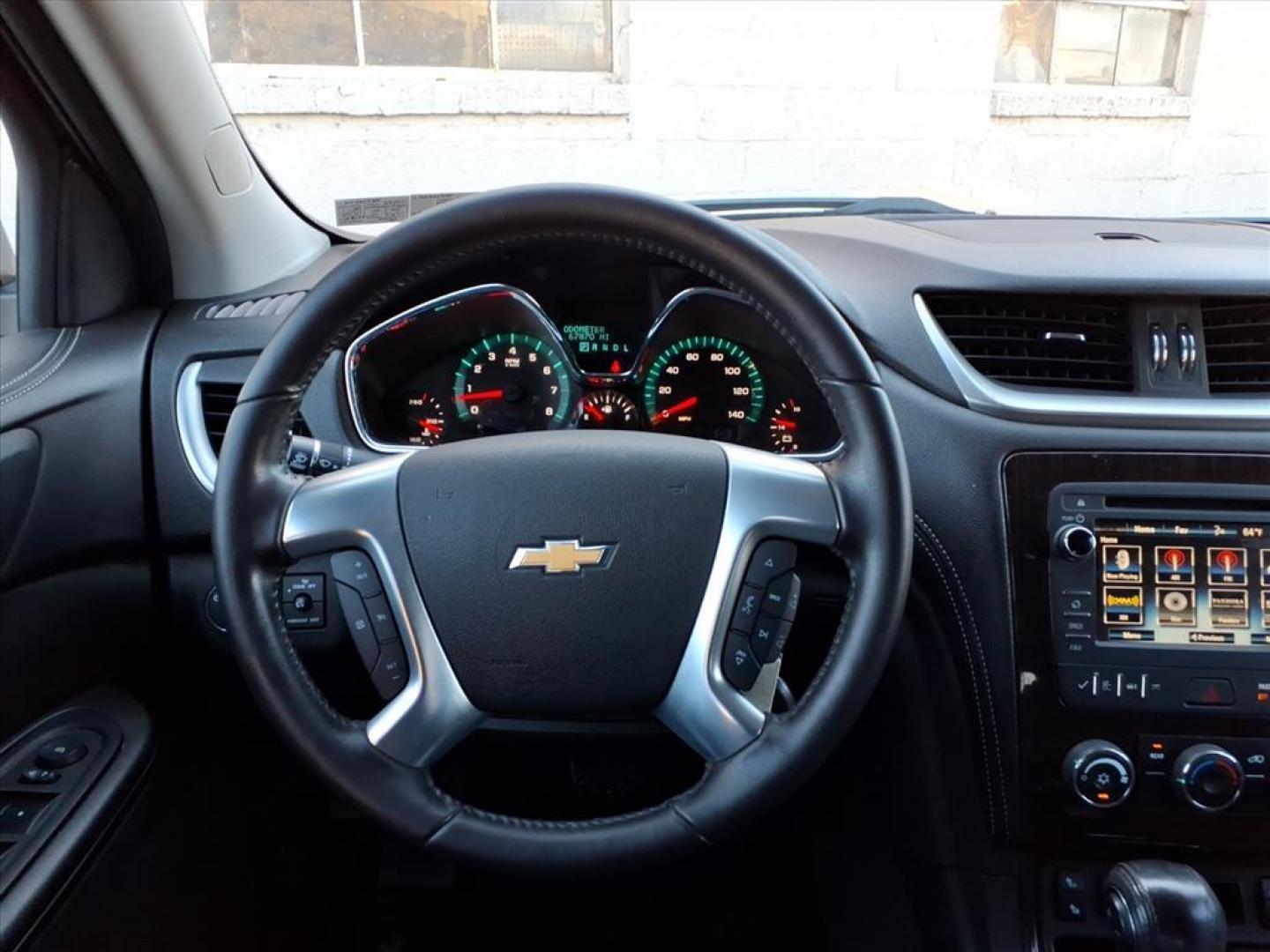 2016 Mosaic Black Metallic Chevrolet Traverse LT (1GNKVGKD0GJ) with an 3.6L 3.6L V6 281hp 266ft. lbs. Fuel Injected engine, 6-Speed Shiftable Automatic transmission, located at 50 Eastern Blvd., Essex, MD, 21221, (410) 686-3444, 39.304367, -76.484947 - Photo#15