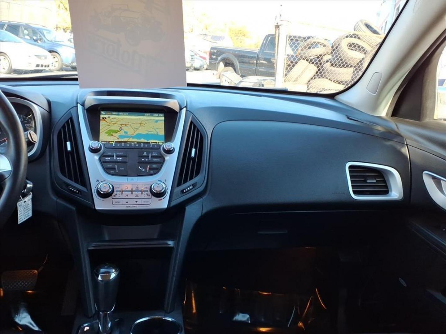 2016 Summit White Chevrolet Equinox LTZ (2GNFLGE30G6) with an 3.6L 3.6L V6 301hp 272ft. lbs. Fuel Injected engine, 6-Speed Shiftable Automatic transmission, located at 50 Eastern Blvd., Essex, MD, 21221, (410) 686-3444, 39.304367, -76.484947 - Photo#16