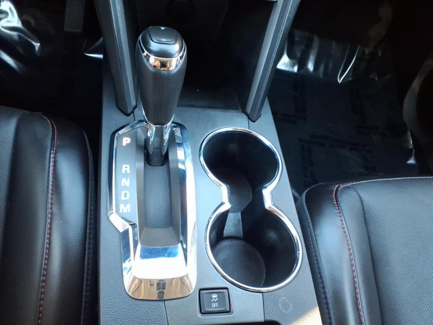 2016 Summit White Chevrolet Equinox LTZ (2GNFLGE30G6) with an 3.6L 3.6L V6 301hp 272ft. lbs. Fuel Injected engine, 6-Speed Shiftable Automatic transmission, located at 50 Eastern Blvd., Essex, MD, 21221, (410) 686-3444, 39.304367, -76.484947 - Photo#19