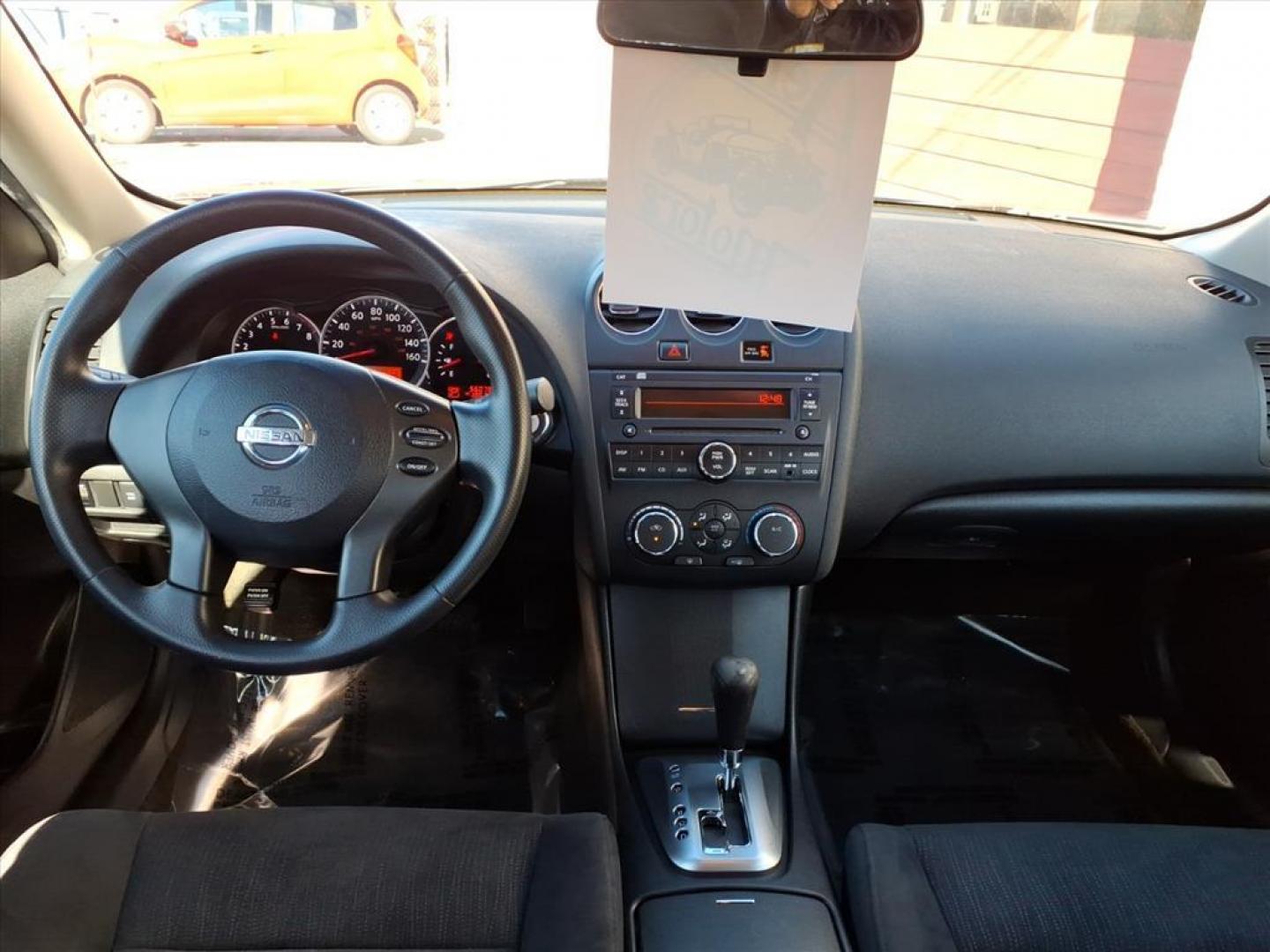 2010 Ocean Gray Nissan Altima 2.5 S (1N4AL2AP0AN) with an 2.5L 2.5L I4 175hp 180ft. lbs. Sequential Fuel Injection engine, CVT transmission, located at 50 Eastern Blvd., Essex, MD, 21221, (410) 686-3444, 39.304367, -76.484947 - Photo#10