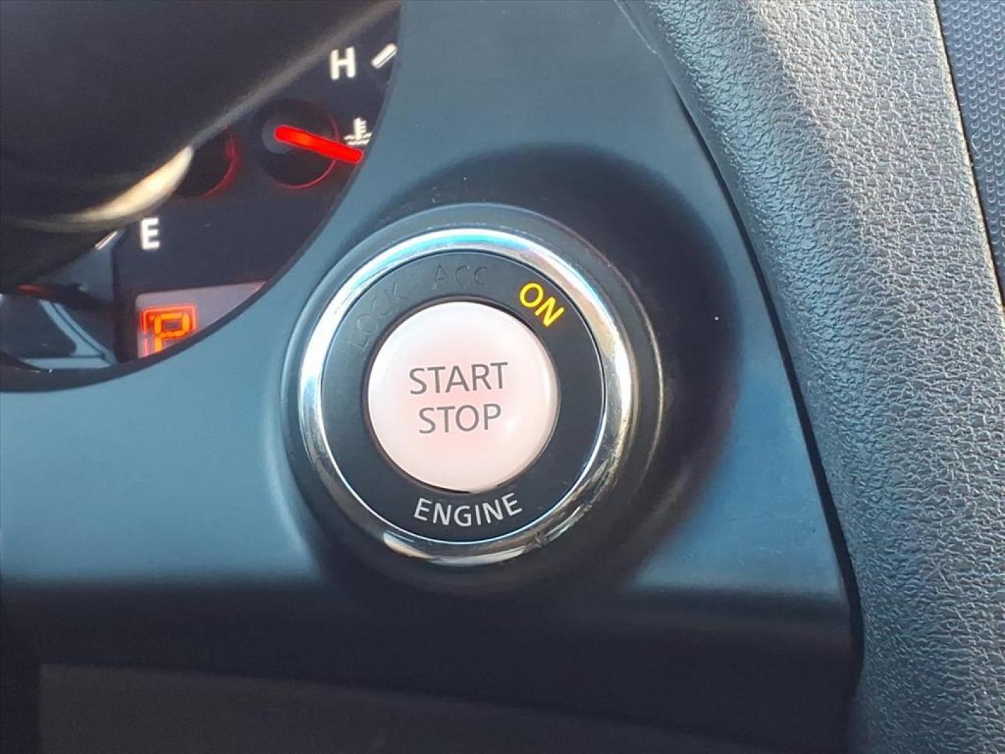 2010 Ocean Gray Nissan Altima 2.5 S (1N4AL2AP0AN) with an 2.5L 2.5L I4 175hp 180ft. lbs. Sequential Fuel Injection engine, CVT transmission, located at 50 Eastern Blvd., Essex, MD, 21221, (410) 686-3444, 39.304367, -76.484947 - Photo#18