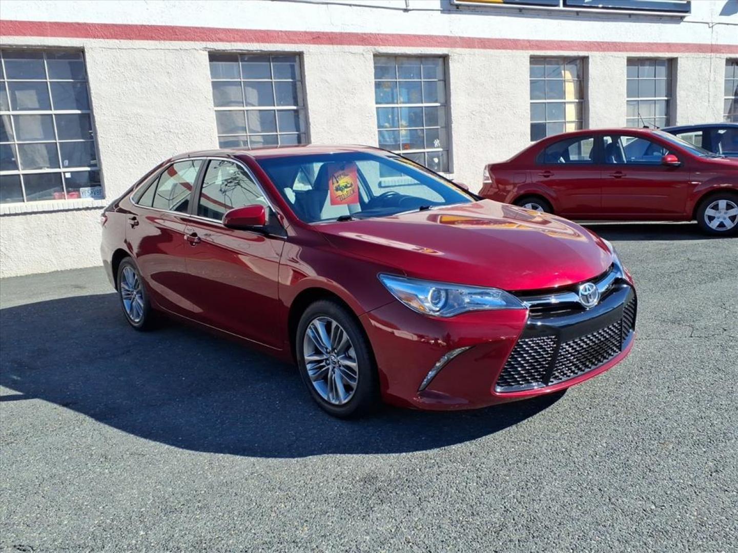 2015 Ruby Flare Pearl Toyota Camry SE (4T1BF1FK0FU) with an 2.5L 2.5L I4 178hp 170ft. lbs. Sequential-Port F.I. engine, 6-Speed Shiftable Automatic transmission, located at 50 Eastern Blvd., Essex, MD, 21221, (410) 686-3444, 39.304367, -76.484947 - Photo#5