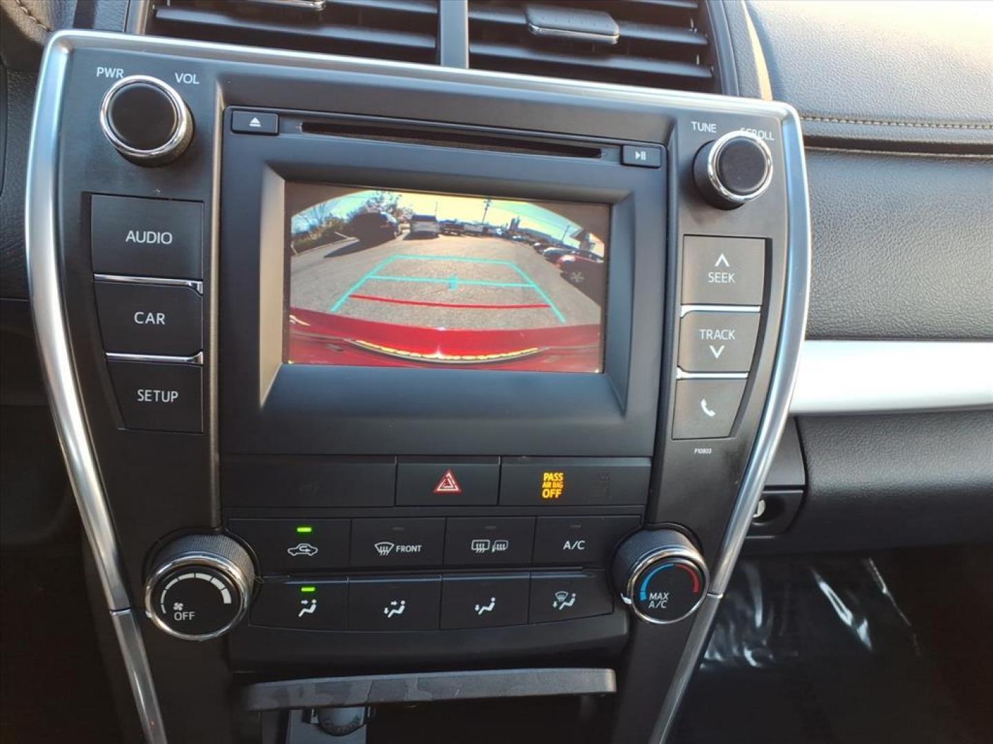 2015 Ruby Flare Pearl Toyota Camry SE (4T1BF1FK0FU) with an 2.5L 2.5L I4 178hp 170ft. lbs. Sequential-Port F.I. engine, 6-Speed Shiftable Automatic transmission, located at 50 Eastern Blvd., Essex, MD, 21221, (410) 686-3444, 39.304367, -76.484947 - Photo#17