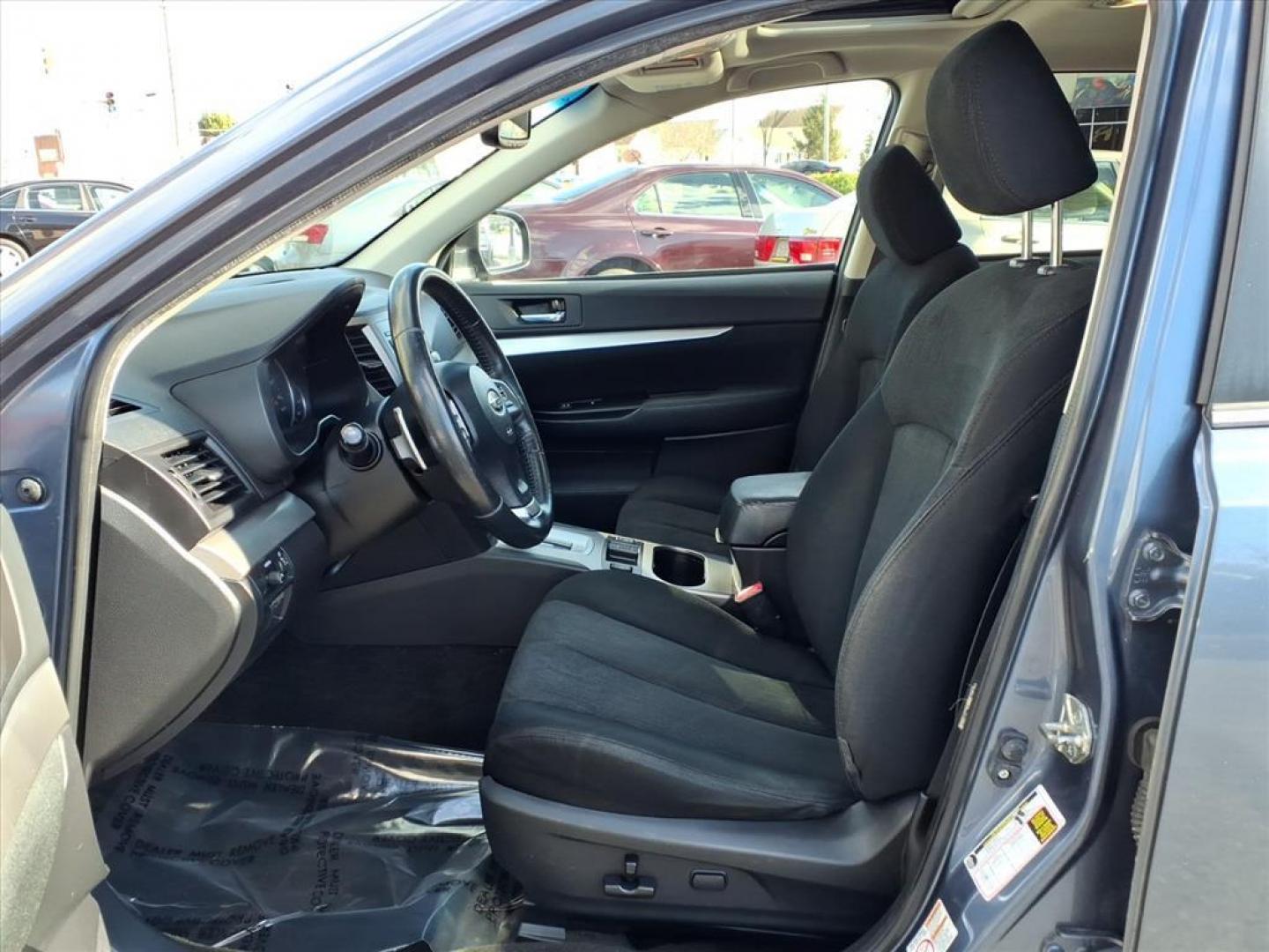 2014 Deep Indigo Pearl Subaru Outback 2.5i Premium (4S4BRCDC1E3) with an 2.5L 4 Cylinder Sequential-Port F.I. engine, 4CYL AWD transmission, located at 50 Eastern Blvd., Essex, MD, 21221, (410) 686-3444, 39.304367, -76.484947 - Photo#12