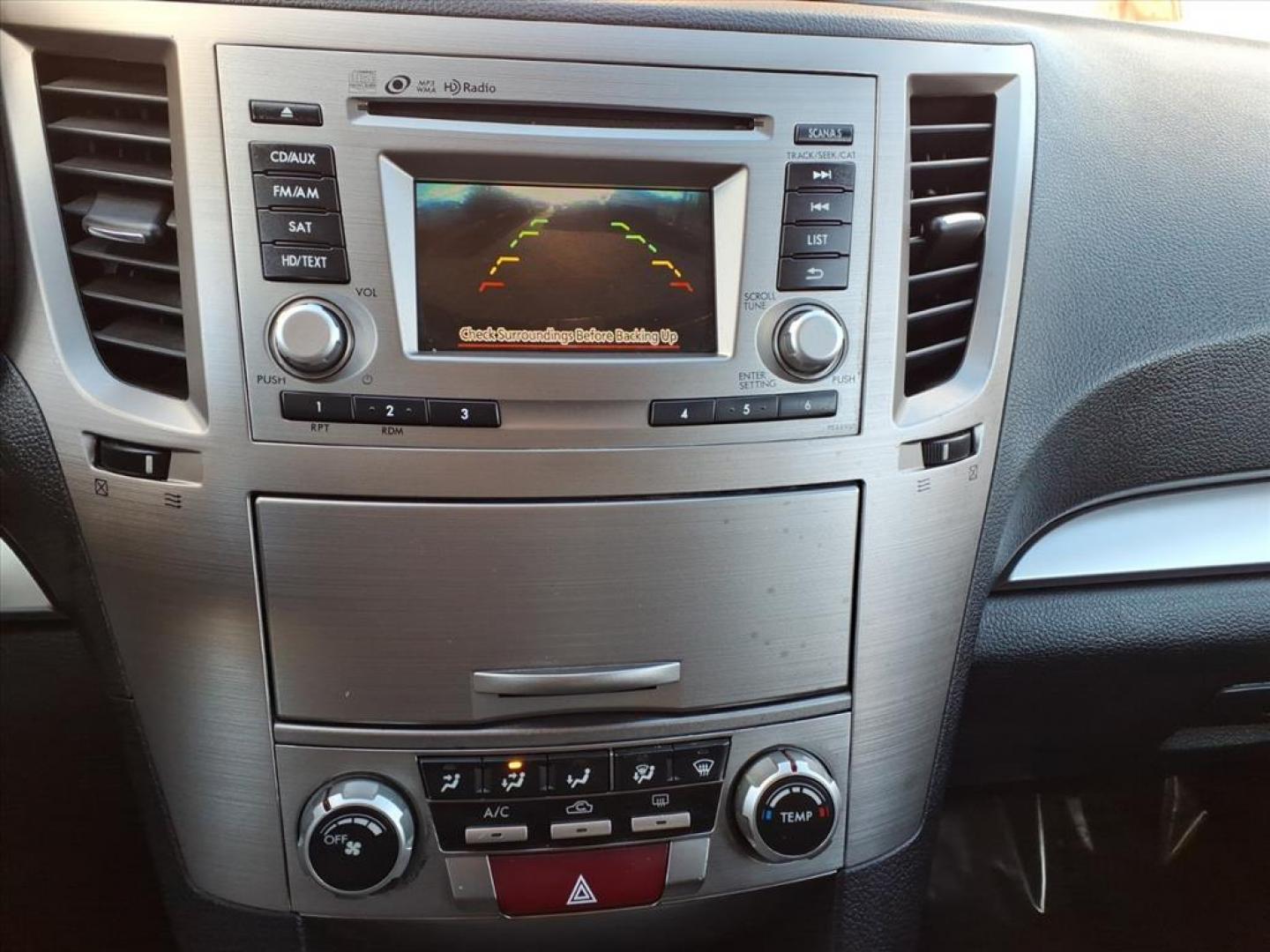 2014 Deep Indigo Pearl Subaru Outback 2.5i Premium (4S4BRCDC1E3) with an 2.5L 4 Cylinder Sequential-Port F.I. engine, 4CYL AWD transmission, located at 50 Eastern Blvd., Essex, MD, 21221, (410) 686-3444, 39.304367, -76.484947 - Photo#20