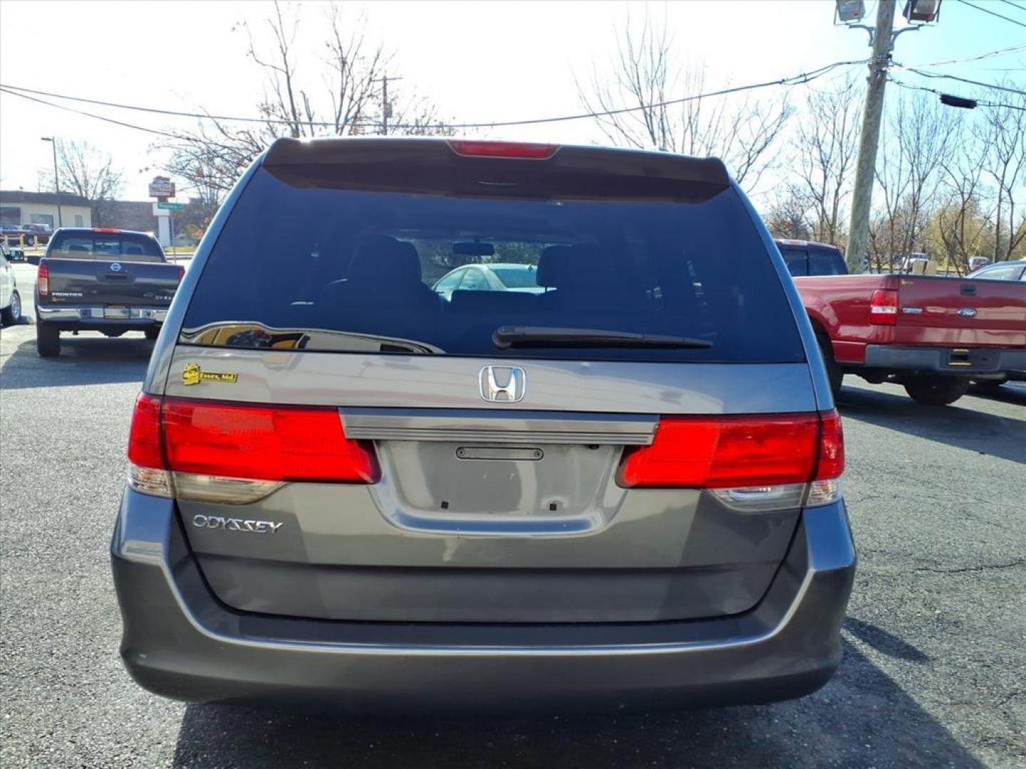 2010 Polished Metal Metallic Honda Odyssey EX-L (5FNRL3H6XAB) with an 3.5L 6 Cylinder Sequential-Port F.I. engine, ATV6 transmission, located at 50 Eastern Blvd., Essex, MD, 21221, (410) 686-3444, 39.304367, -76.484947 - Photo#4