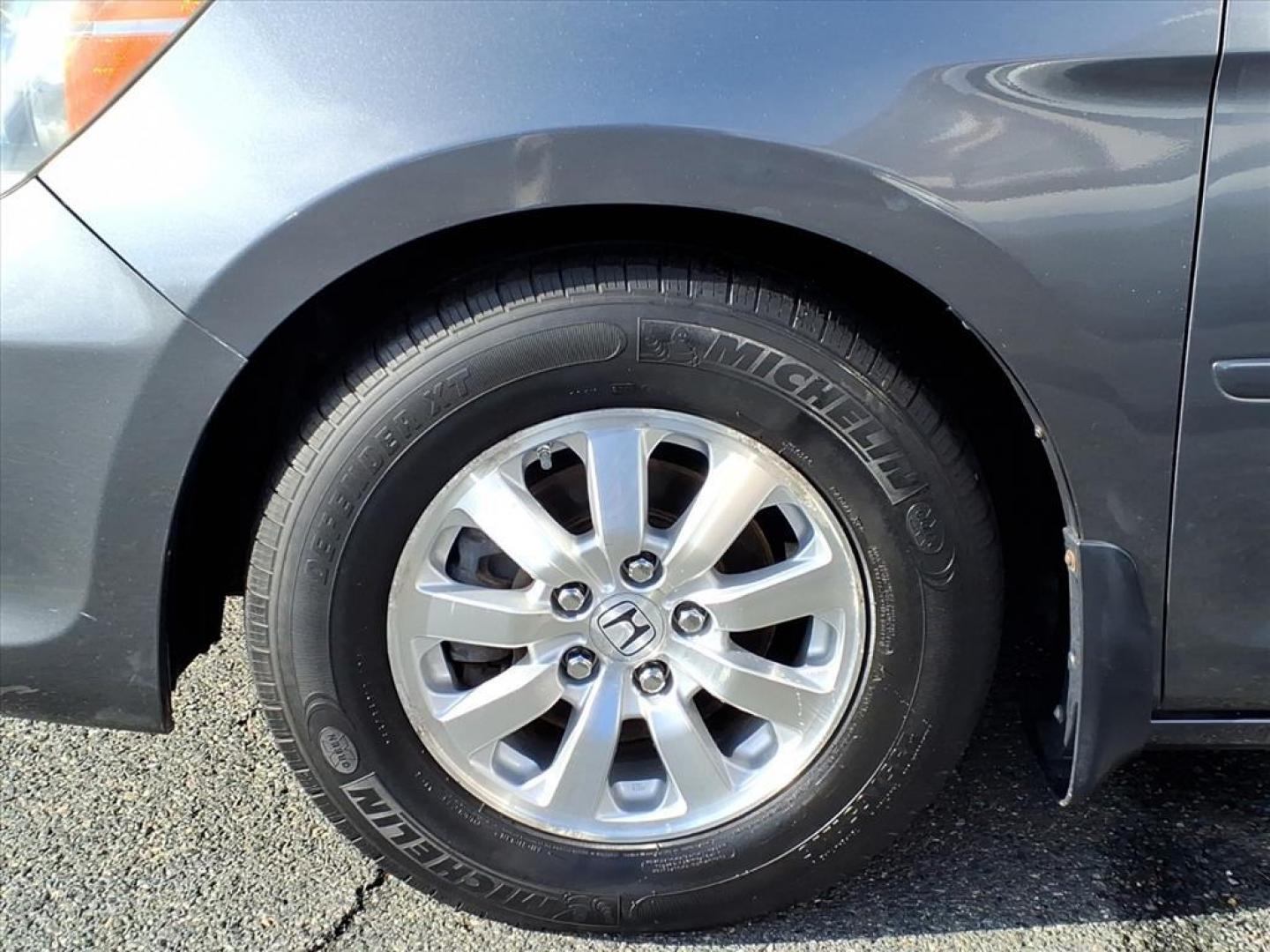 2010 Polished Metal Metallic Honda Odyssey EX-L (5FNRL3H6XAB) with an 3.5L 6 Cylinder Sequential-Port F.I. engine, ATV6 transmission, located at 50 Eastern Blvd., Essex, MD, 21221, (410) 686-3444, 39.304367, -76.484947 - Photo#9