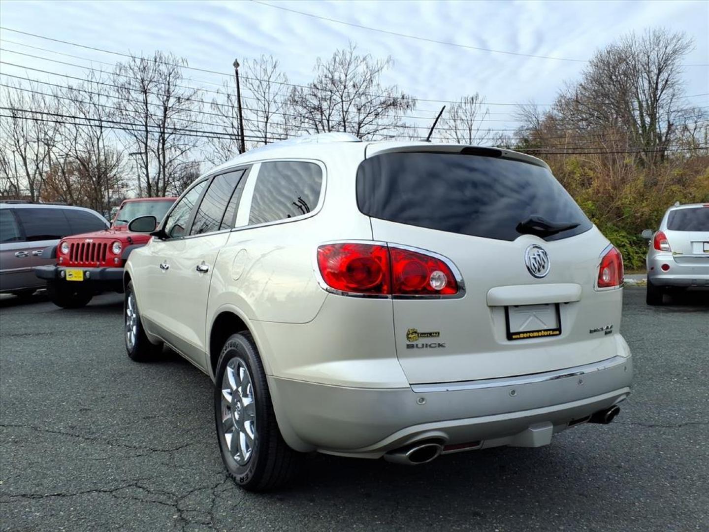 2011 White Diamond Tricoat Buick Enclave CXL-2 (5GAKVCED1BJ) with an 3.6L 6 Cylinder Fuel Injected engine, V6 AT AWD transmission, located at 50 Eastern Blvd., Essex, MD, 21221, (410) 686-3444, 39.304367, -76.484947 - Photo#2