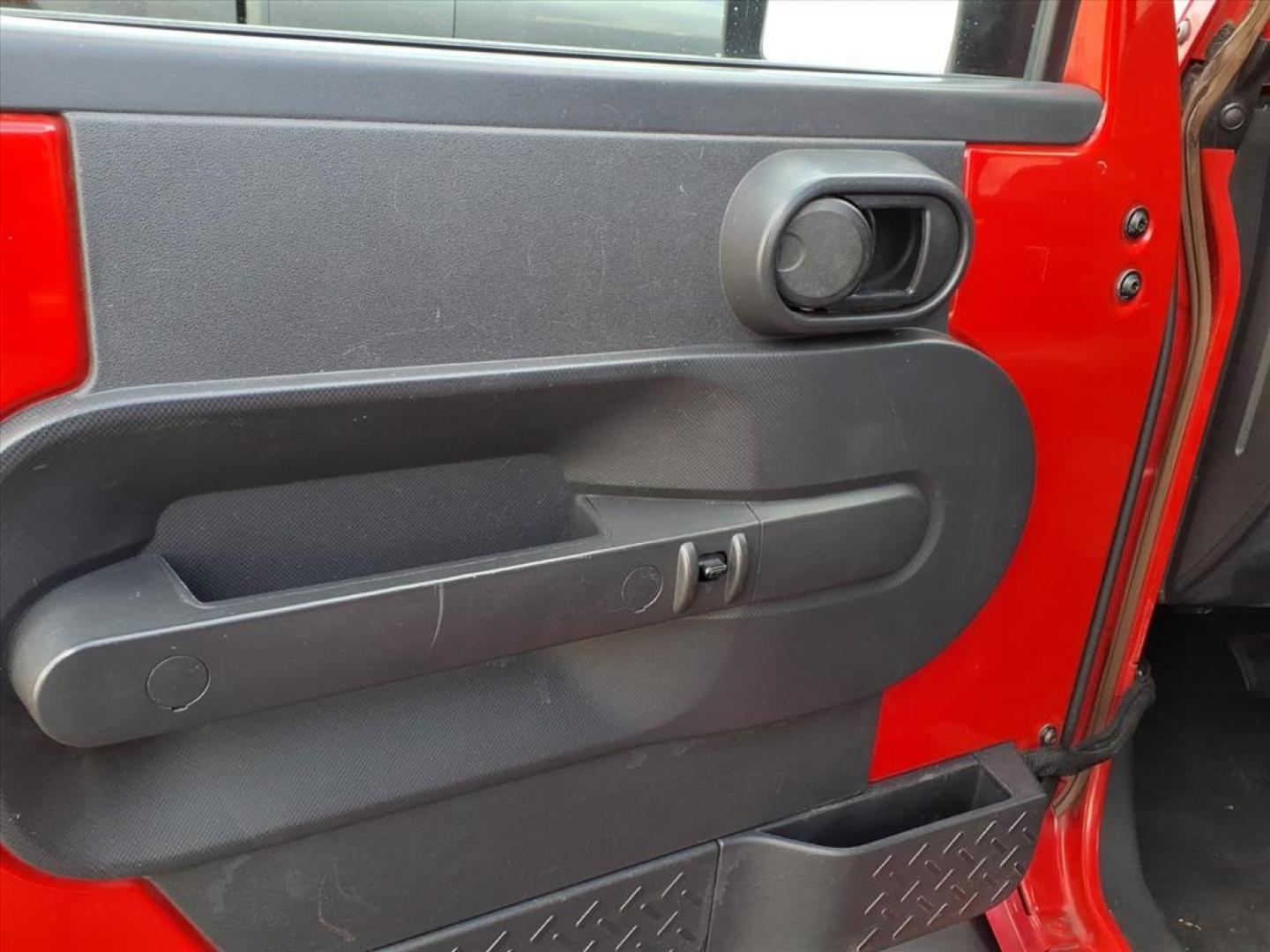 2007 Flame Red Clearcoat Jeep Wrangler Rubicon (1J4GA64187L) with an 3.8L 6 Cylinder Sequential-Port F.I. engine, V6 AT 4X4 transmission, located at 50 Eastern Blvd., Essex, MD, 21221, (410) 686-3444, 39.304367, -76.484947 - Photo#9