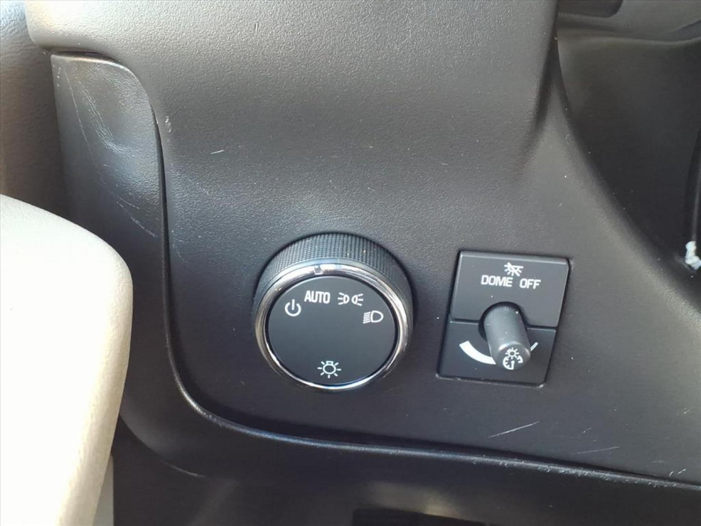 2009 Summit White Chevrolet Express 1500 (1GCFG15X191) with an 4.3L 6 Cylinder Fuel Injected engine, V8 transmission, located at 50 Eastern Blvd., Essex, MD, 21221, (410) 686-3444, 39.304367, -76.484947 - Photo#17