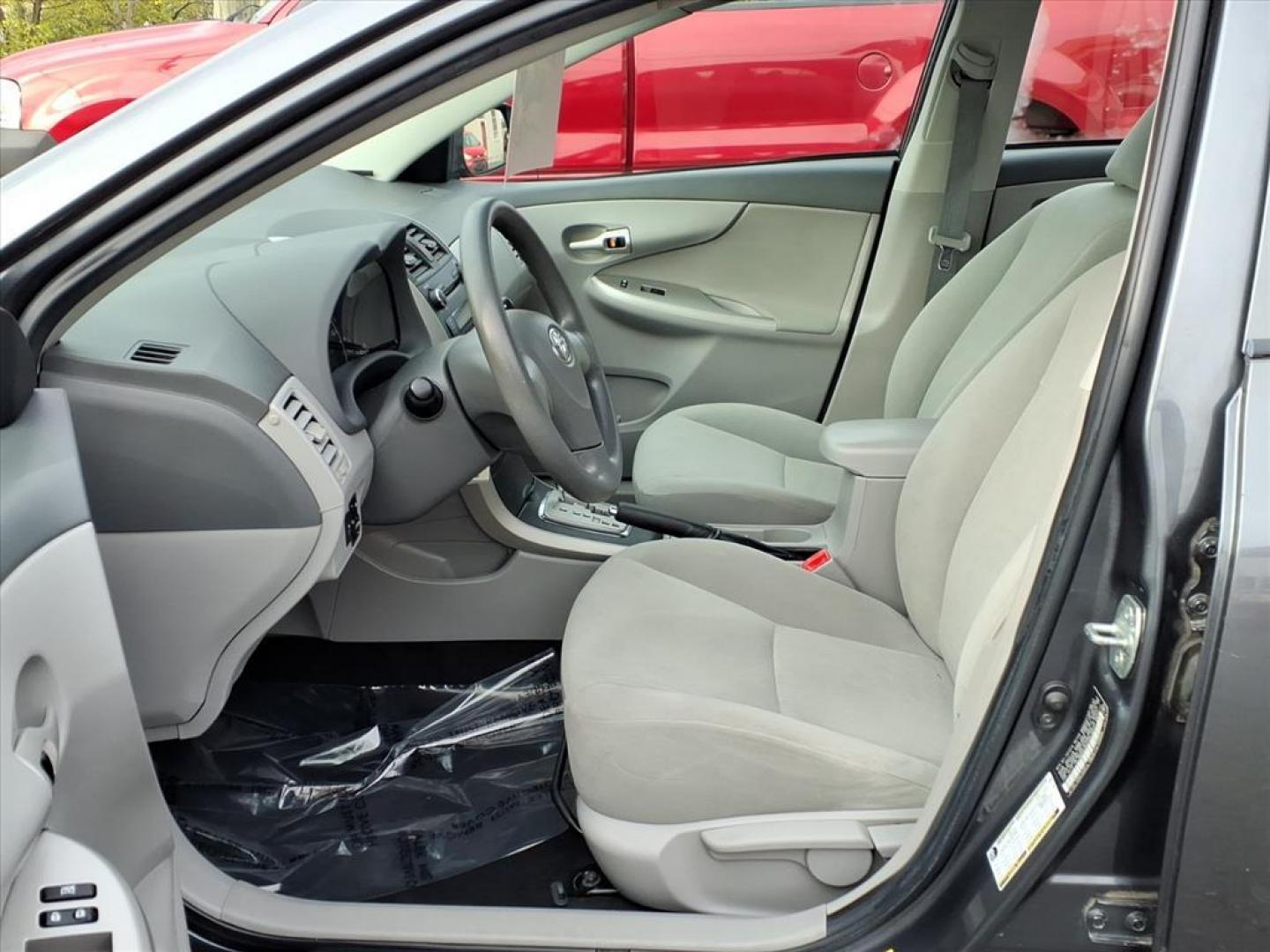 2010 Magnetic Gray Metallic Toyota Corolla LE (2T1BU4EE9AC) with an 1.8L 1.8L I4 132hp 128ft. lbs. Sequential-Port F.I. engine, 4-Speed Automatic transmission, located at 50 Eastern Blvd., Essex, MD, 21221, (410) 686-3444, 39.304367, -76.484947 - Photo#9