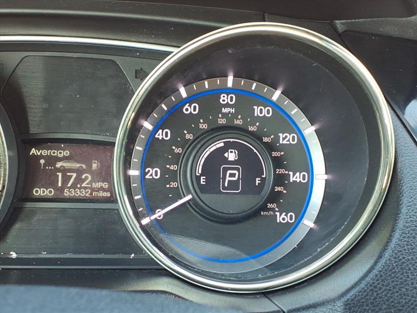 2013 Radiant Silver Hyundai SONATA Limited (5NPEC4AC5DH) with an 2.4L 4 Cylinder Fuel Injected engine, 4CYL transmission, located at 50 Eastern Blvd., Essex, MD, 21221, (410) 686-3444, 39.304367, -76.484947 - Photo#18