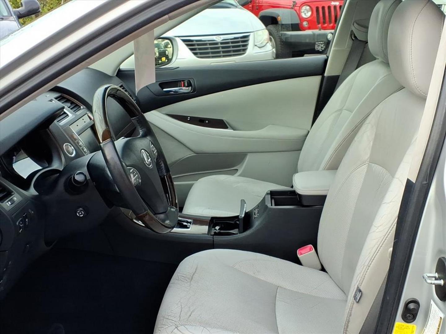 2012 Tungsten Pearl Lexus ES 350 Base (JTHBK1EG5C2) with an 3.5L 6 Cylinder Sequential Fuel Injection engine, Automatic transmission, located at 50 Eastern Blvd., Essex, MD, 21221, (410) 686-3444, 39.304367, -76.484947 - Photo#9