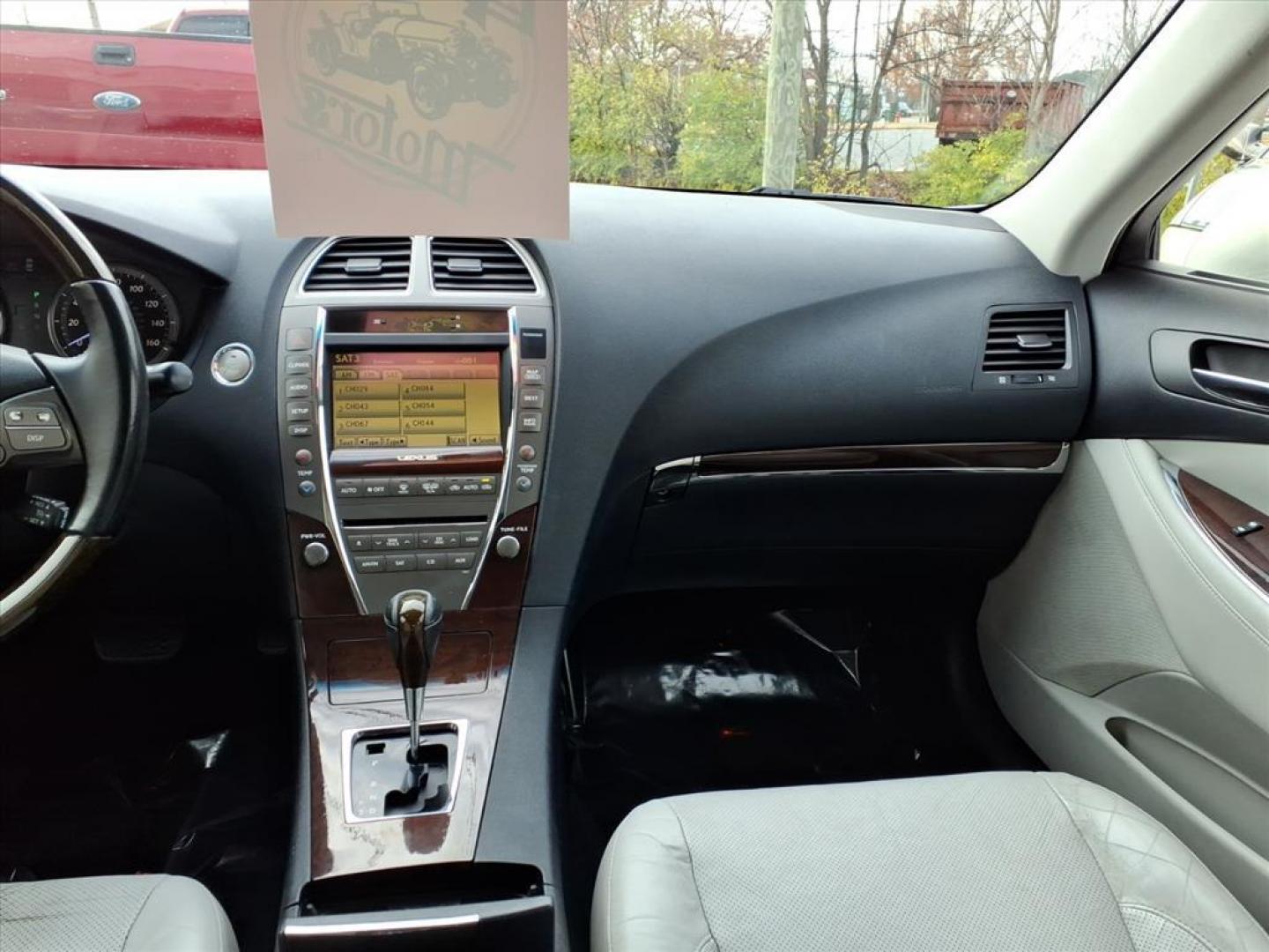 2012 Tungsten Pearl Lexus ES 350 Base (JTHBK1EG5C2) with an 3.5L 6 Cylinder Sequential Fuel Injection engine, Automatic transmission, located at 50 Eastern Blvd., Essex, MD, 21221, (410) 686-3444, 39.304367, -76.484947 - Photo#14