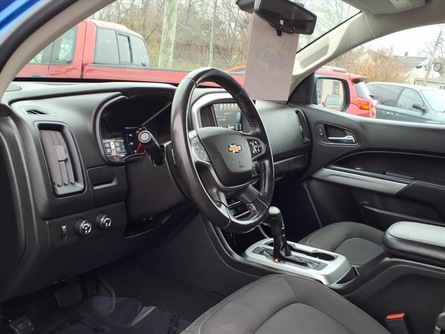 2018 Blue Chevrolet Colorado LT (1GCHTCEN2J1) with an 3.6L 6 Cylinder Fuel Injected engine, 4WD V6 transmission, located at 50 Eastern Blvd., Essex, MD, 21221, (410) 686-3444, 39.304367, -76.484947 - Photo#10