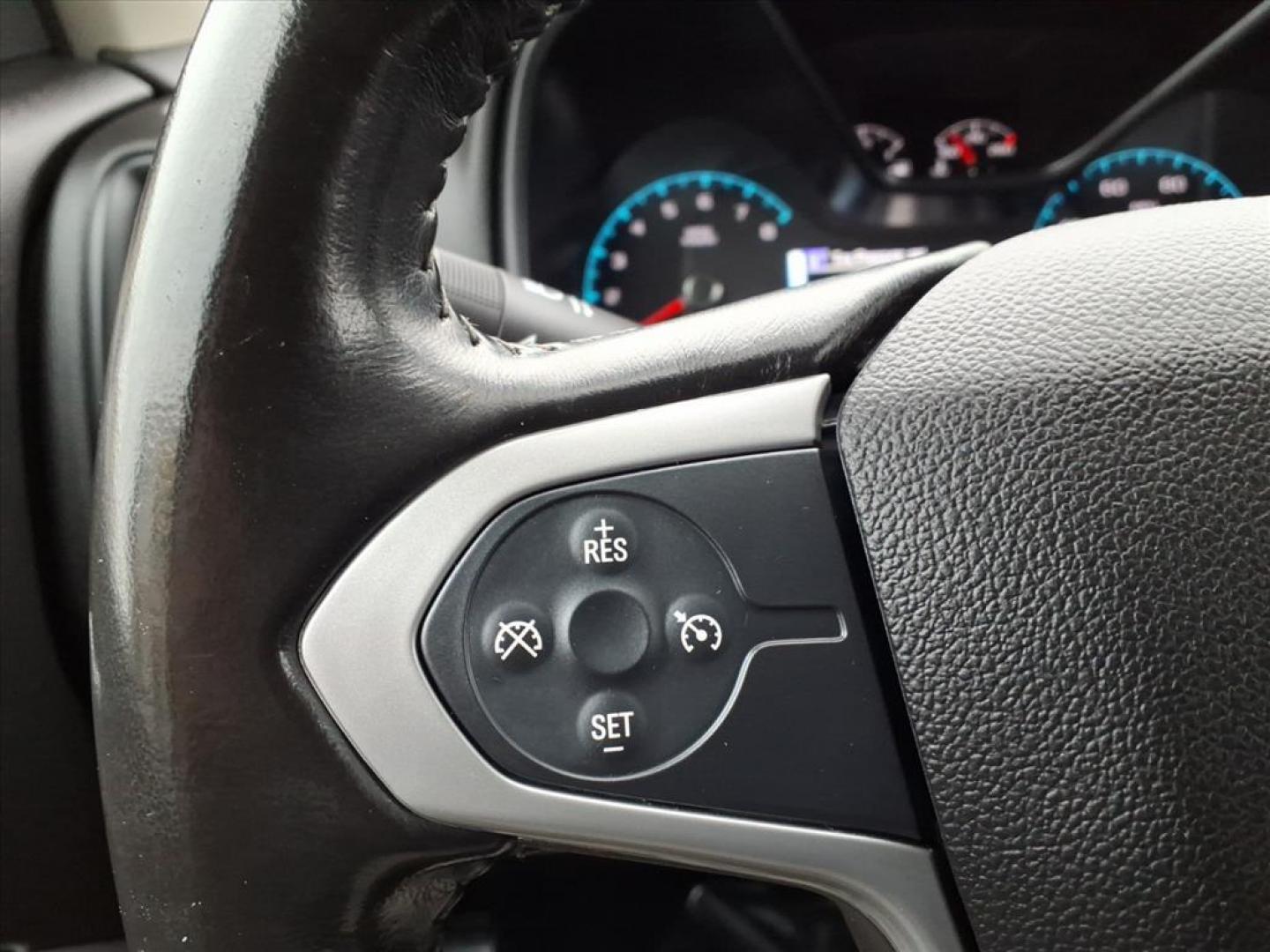 2018 Blue Chevrolet Colorado LT (1GCHTCEN2J1) with an 3.6L 6 Cylinder Fuel Injected engine, 4WD V6 transmission, located at 50 Eastern Blvd., Essex, MD, 21221, (410) 686-3444, 39.304367, -76.484947 - Photo#18