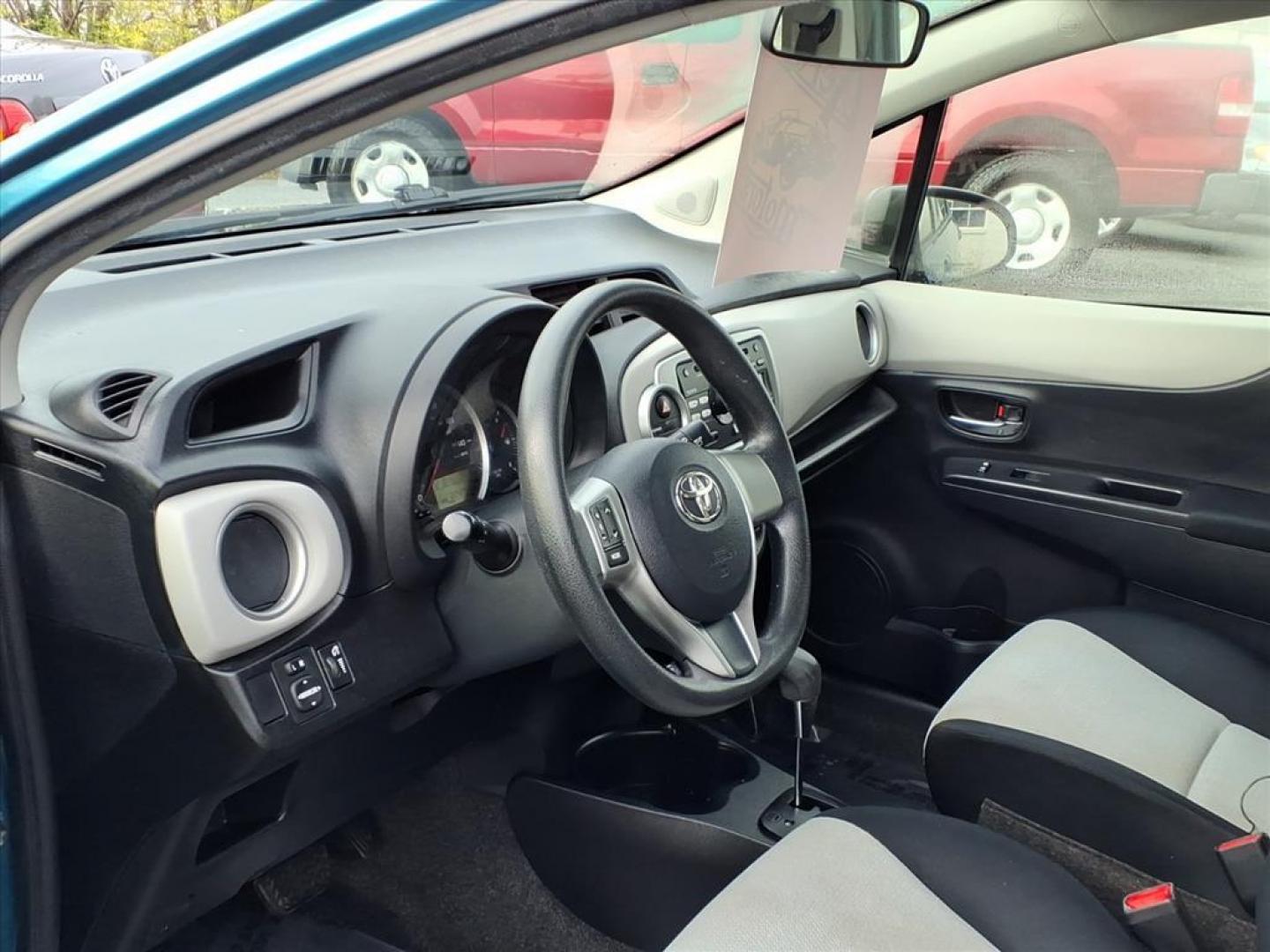 2012 Blazing Blue Pearl Toyota Yaris 5-Door LE (JTDKTUD3XCD) with an 1.5L 1.5L I4 106hp 103ft. lbs. Sequential-Port F.I. engine, 4-Speed Automatic transmission, located at 50 Eastern Blvd., Essex, MD, 21221, (410) 686-3444, 39.304367, -76.484947 - Photo#10