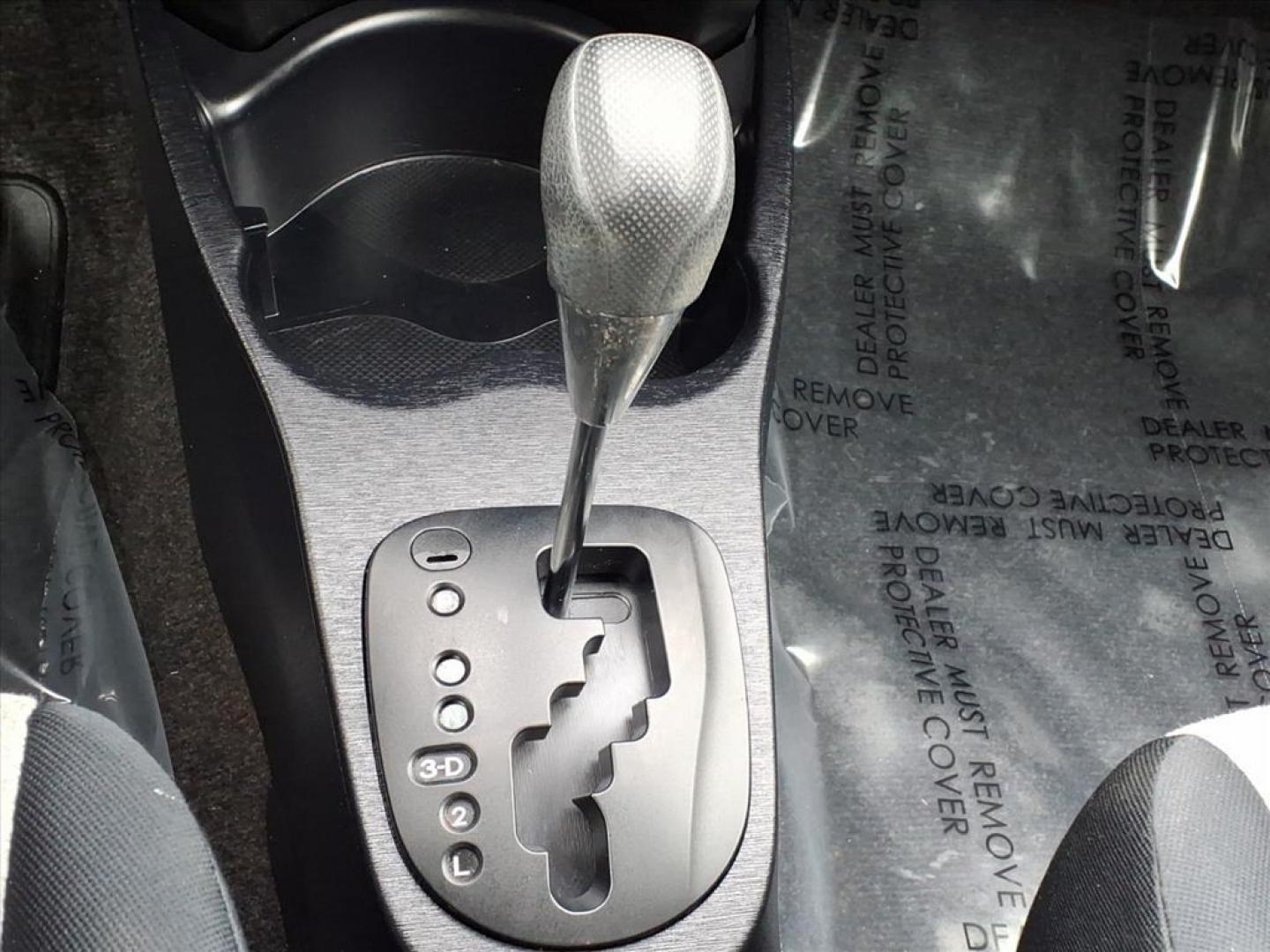 2012 Blazing Blue Pearl Toyota Yaris 5-Door LE (JTDKTUD3XCD) with an 1.5L 1.5L I4 106hp 103ft. lbs. Sequential-Port F.I. engine, 4-Speed Automatic transmission, located at 50 Eastern Blvd., Essex, MD, 21221, (410) 686-3444, 39.304367, -76.484947 - Photo#17