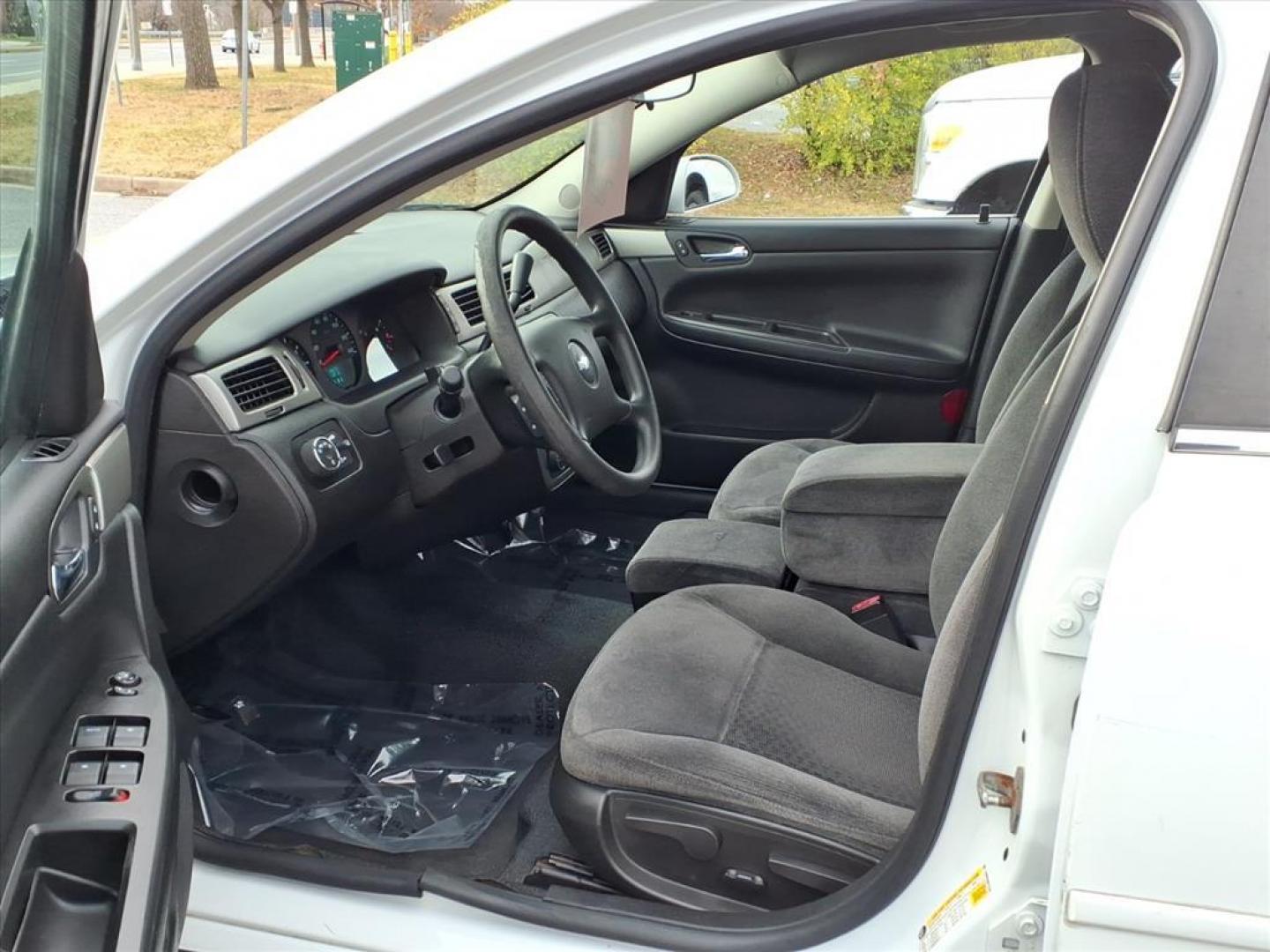 2013 Summit White Chevrolet Impala Unmarked Police (2G1WD5E30D1) with an 3.6L 3.6L Flex Fuel V6 302hp 262ft. lbs. Fuel Injected engine, 6-Speed Automatic w/Overdrive transmission, located at 50 Eastern Blvd., Essex, MD, 21221, (410) 686-3444, 39.304367, -76.484947 - Photo#10