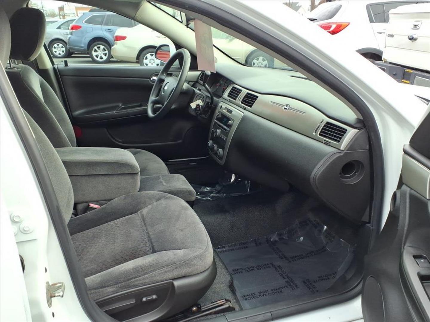 2013 Summit White Chevrolet Impala Unmarked Police (2G1WD5E30D1) with an 3.6L 3.6L Flex Fuel V6 302hp 262ft. lbs. Fuel Injected engine, 6-Speed Automatic w/Overdrive transmission, located at 50 Eastern Blvd., Essex, MD, 21221, (410) 686-3444, 39.304367, -76.484947 - Photo#15