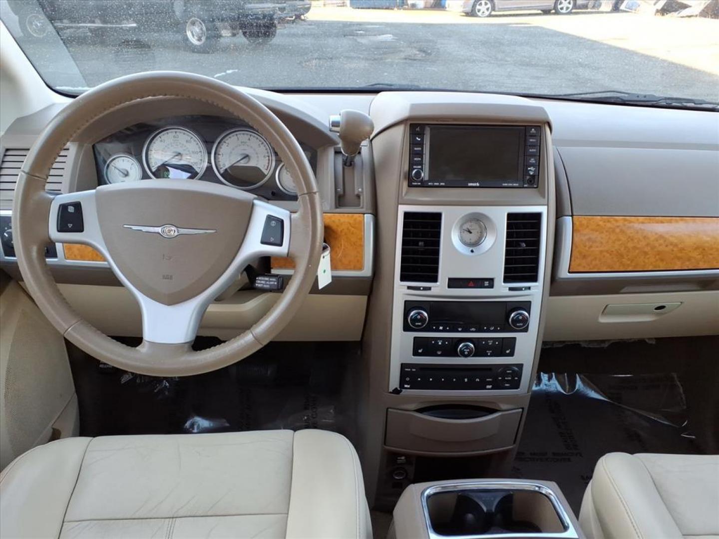 2010 Blue Chrysler Town and Country Limited (2A4RR6DX6AR) with an 4.0L 6 Cylinder Sequential-Port F.I. engine, AT V6 transmission, located at 50 Eastern Blvd., Essex, MD, 21221, (410) 686-3444, 39.304367, -76.484947 - Photo#16