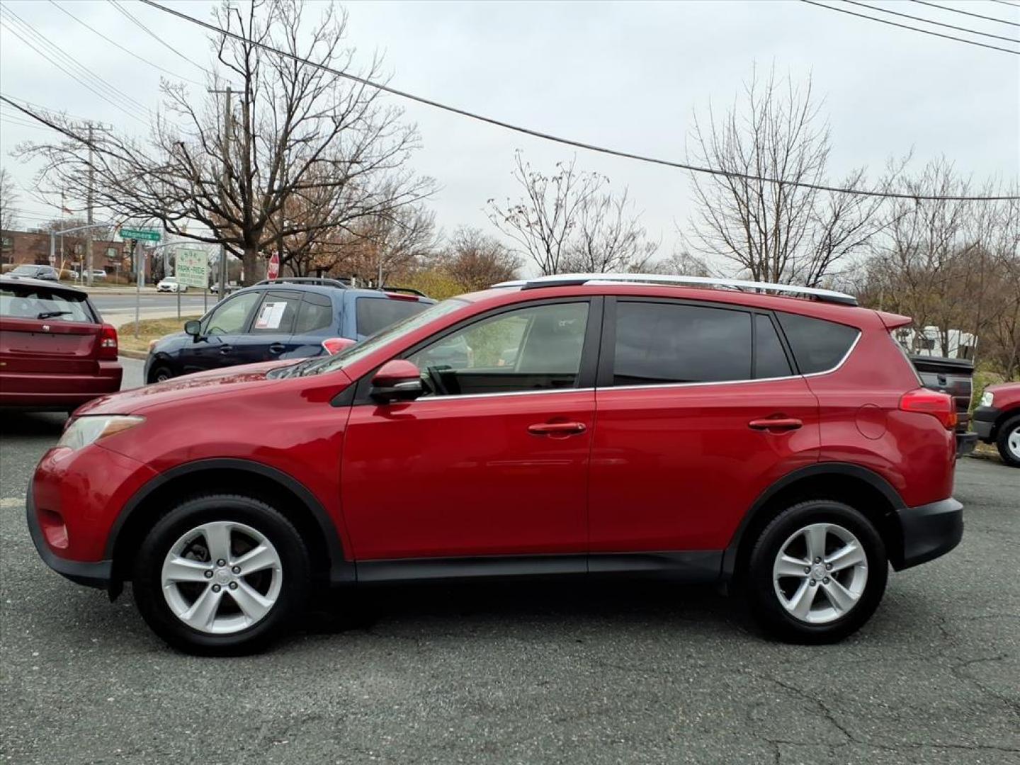 2013 Barcelona Red Metallic Toyota RAV4 XLE (JTMRFREV7DD) with an 2.5L 4 Cylinder Sequential Fuel Injection engine, Automatic transmission, located at 50 Eastern Blvd., Essex, MD, 21221, (410) 686-3444, 39.304367, -76.484947 - Photo#1