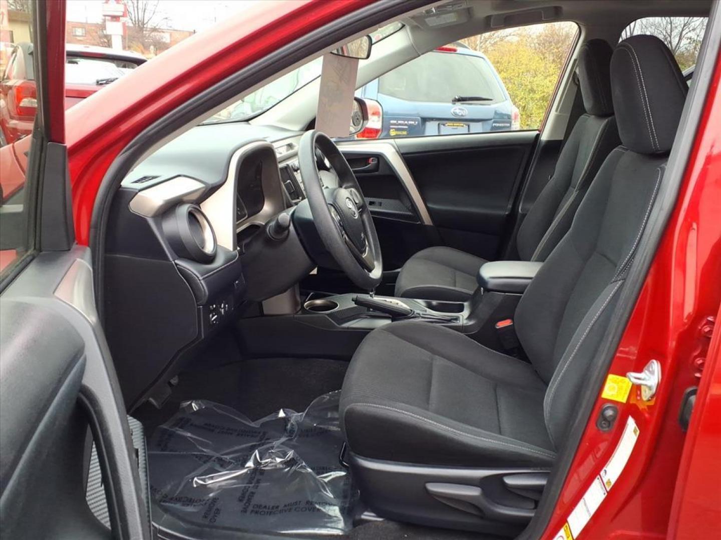 2013 Barcelona Red Metallic Toyota RAV4 XLE (JTMRFREV7DD) with an 2.5L 4 Cylinder Sequential Fuel Injection engine, Automatic transmission, located at 50 Eastern Blvd., Essex, MD, 21221, (410) 686-3444, 39.304367, -76.484947 - Photo#11