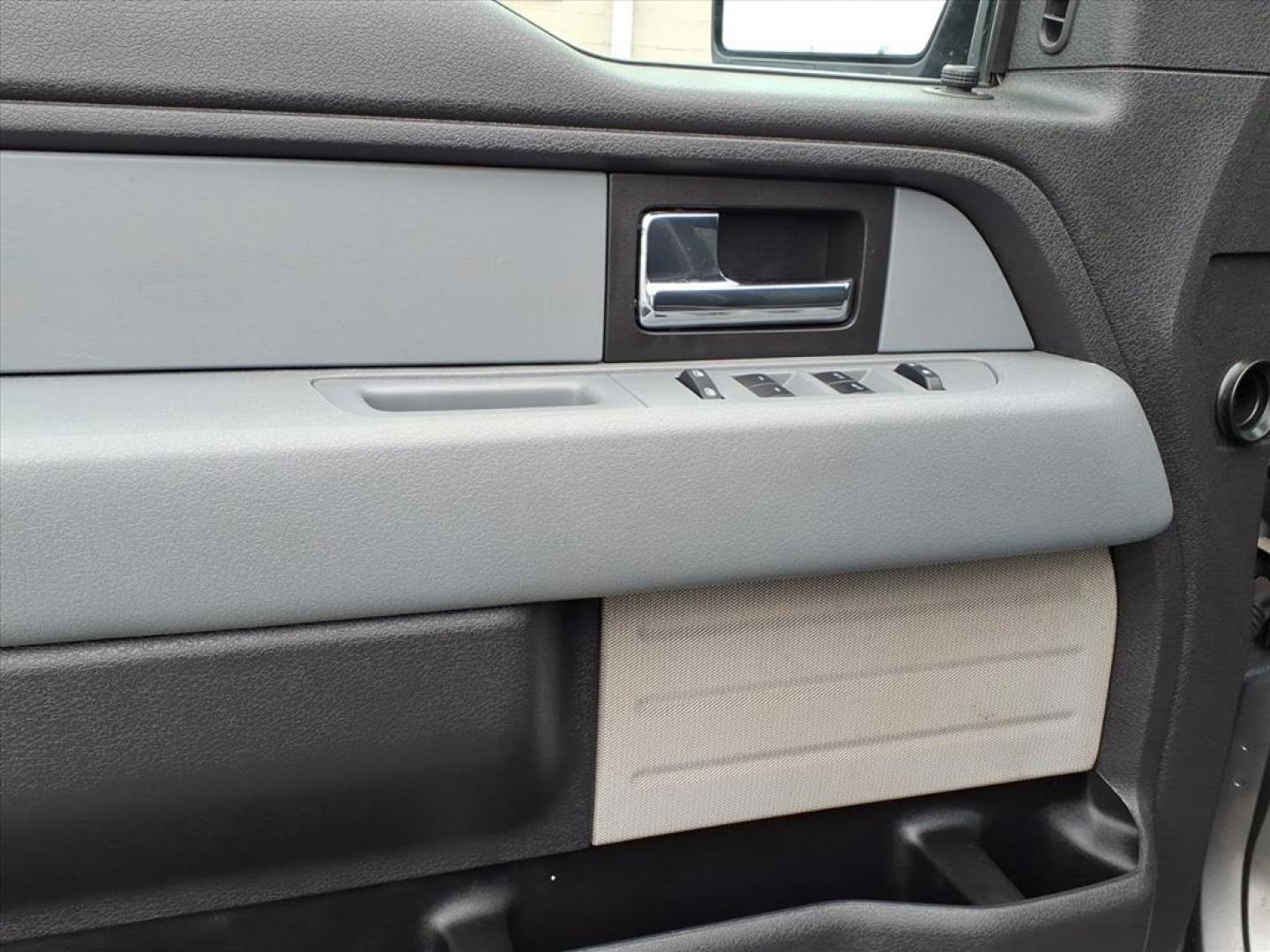 2014 Sterling Gray Metallic Ford F-150 STX (1FTFX1EF8EF) with an 5.0L 8 Cylinder Sequential-Port F.I. engine, Automatic transmission, located at 50 Eastern Blvd., Essex, MD, 21221, (410) 686-3444, 39.304367, -76.484947 - Photo#8