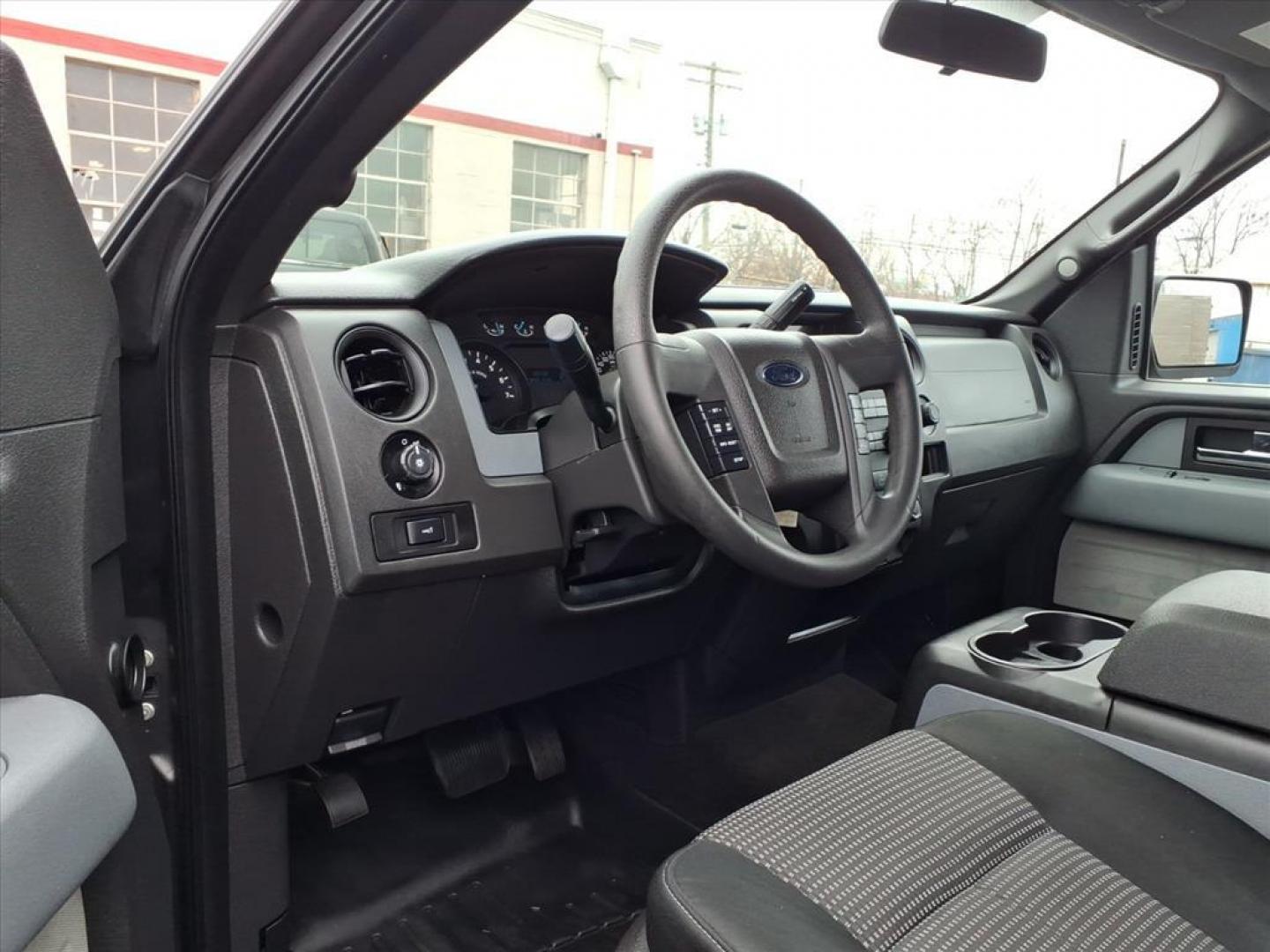 2014 Sterling Gray Metallic Ford F-150 STX (1FTFX1EF8EF) with an 5.0L 8 Cylinder Sequential-Port F.I. engine, Automatic transmission, located at 50 Eastern Blvd., Essex, MD, 21221, (410) 686-3444, 39.304367, -76.484947 - Photo#9