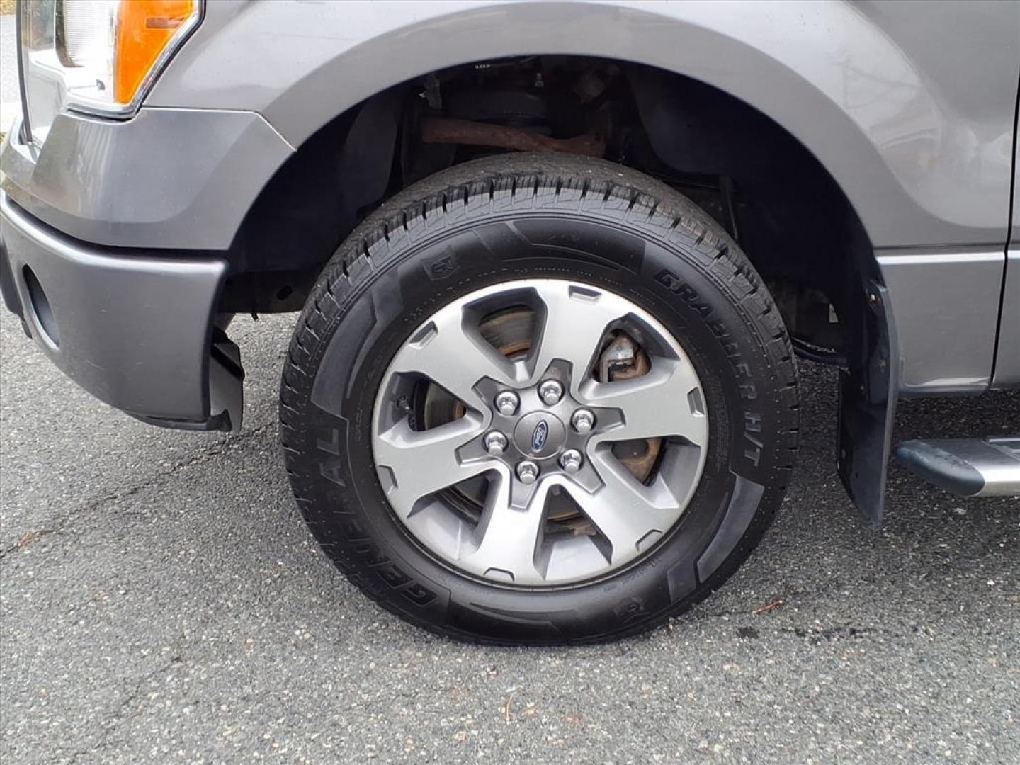 2014 Sterling Gray Metallic Ford F-150 STX (1FTMF1CM5EF) with an 3.7L 6 Cylinder Sequential-Port F.I. engine, Automatic transmission, located at 50 Eastern Blvd., Essex, MD, 21221, (410) 686-3444, 39.304367, -76.484947 - Photo#8