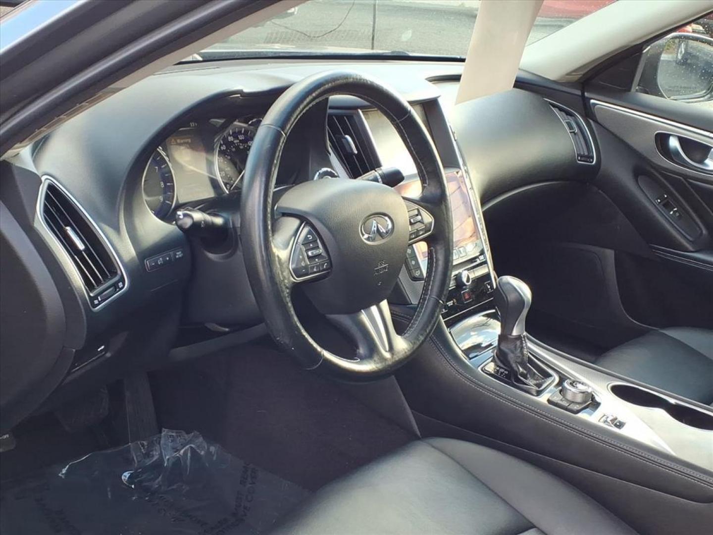 2014 Graphite Shadow INFINITI Q50 Premium (JN1BV7AR9EM) with an 3.7L 6 Cylinder Sequential-Port F.I. engine, ATV6 transmission, located at 50 Eastern Blvd., Essex, MD, 21221, (410) 686-3444, 39.304367, -76.484947 - Photo#9