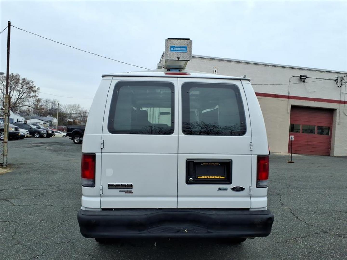 2012 Oxford White Ford E-Series E-250 (1FTNE2EW0CD) with an 4.6L 8 Cylinder Sequential-Port F.I. engine, Automatic transmission, located at 50 Eastern Blvd., Essex, MD, 21221, (410) 686-3444, 39.304367, -76.484947 - Photo#3
