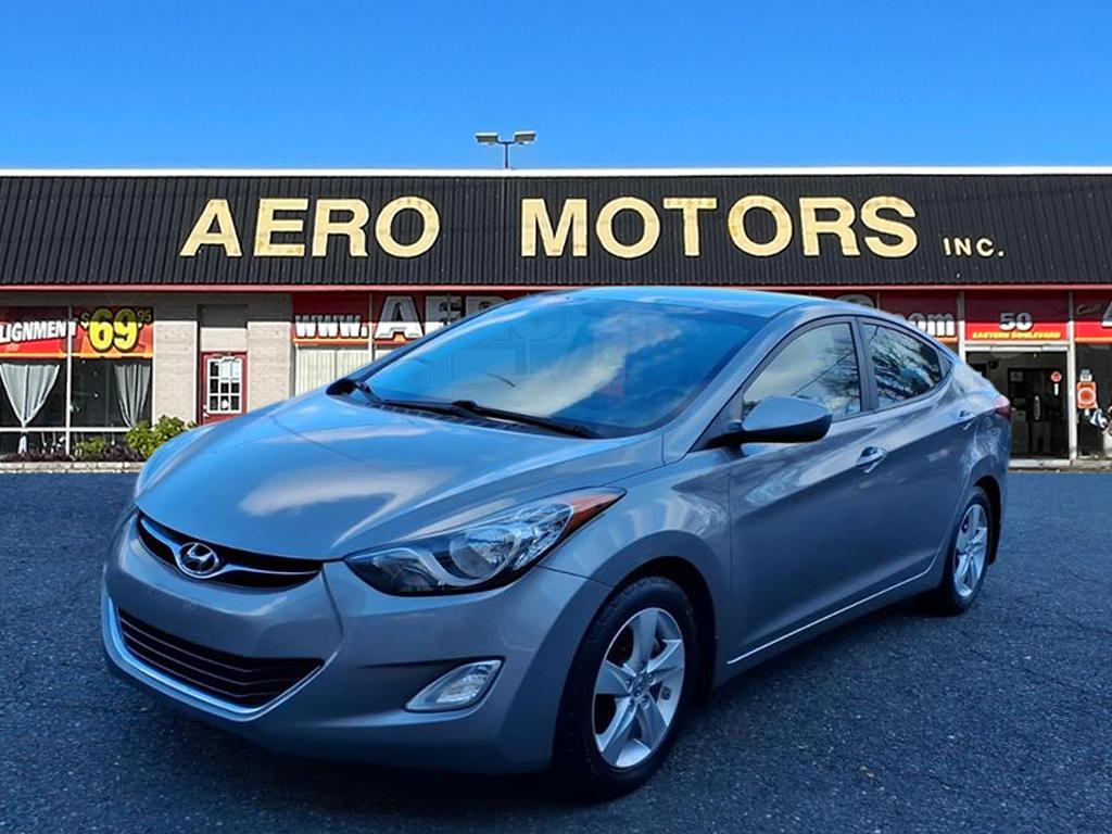 photo of 2012 Hyundai ELANTRA 